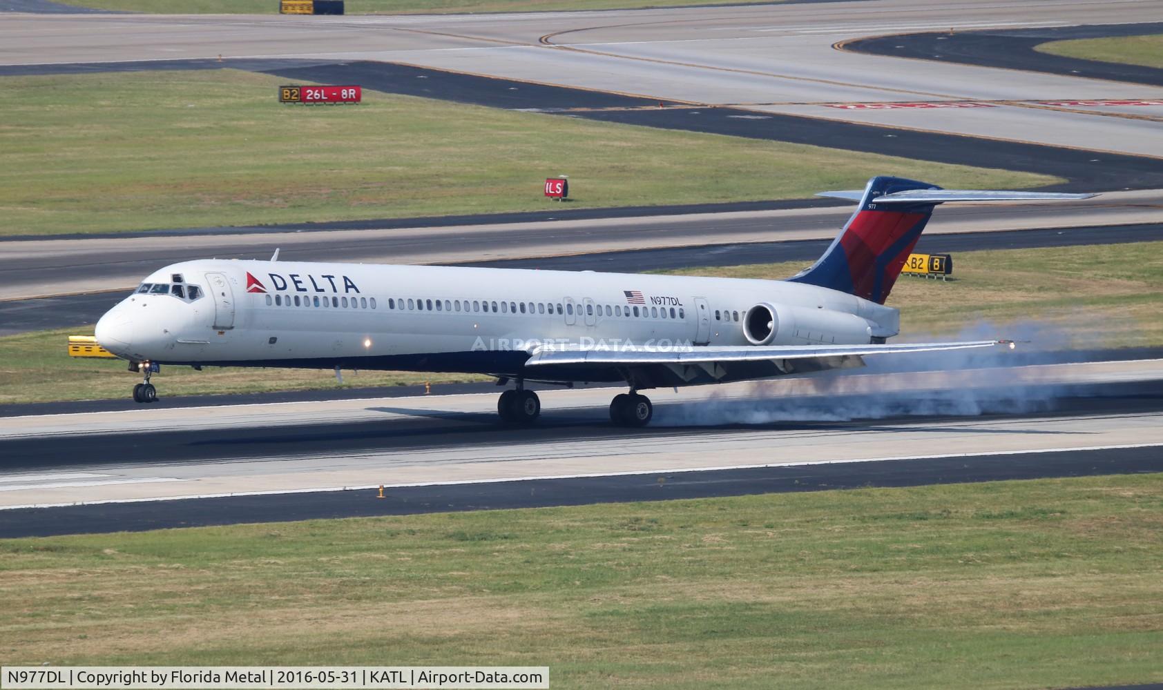 N977DL, 1991 McDonnell Douglas MD-88 C/N 53258, Delta