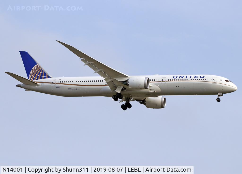 N14001, 2018 Boeing 787-10 Dreamliner Dreamliner C/N 40936, Landing rwy 07L