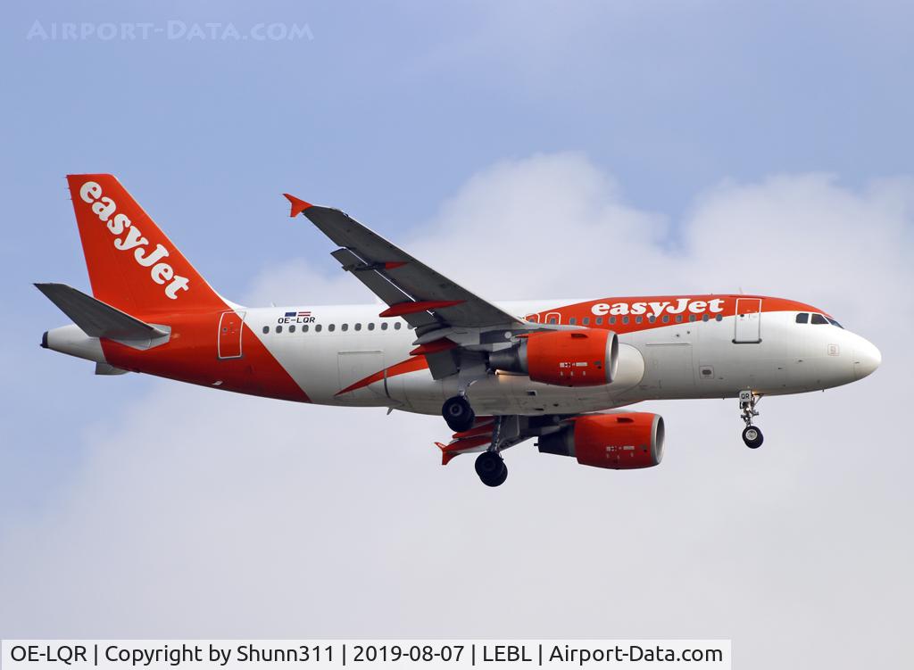 OE-LQR, 2009 Airbus A319-111 C/N 3854, Landing rwy 07L