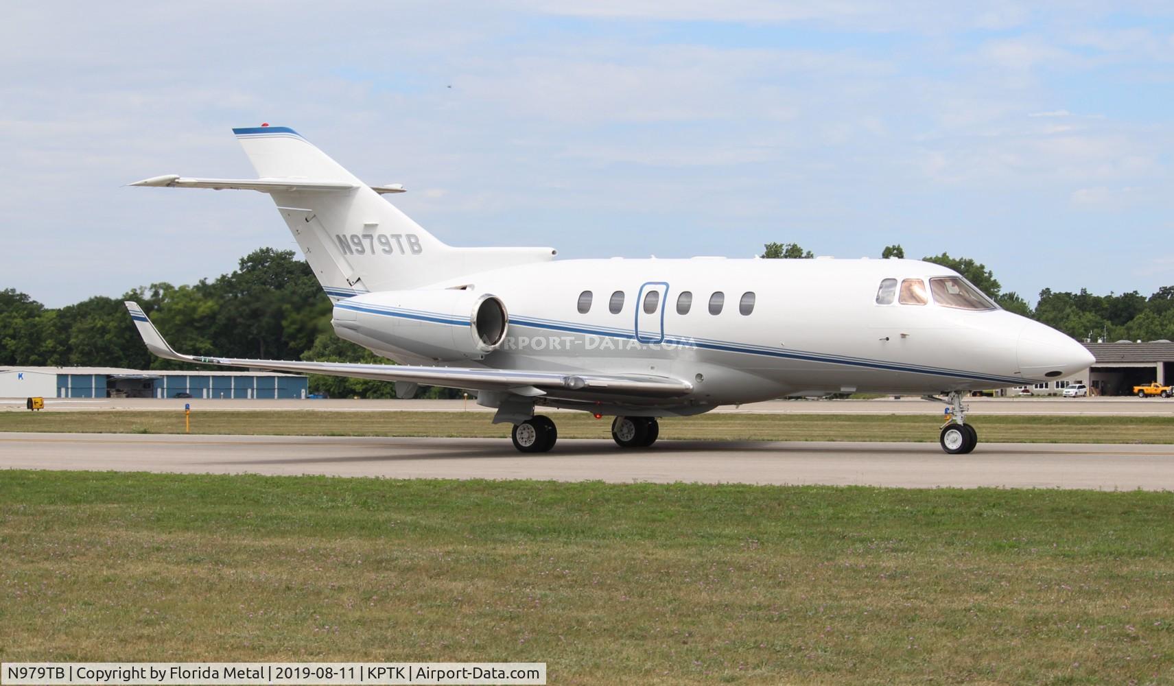 N979TB, 2008 Hawker Beechcraft Hawker 900XP C/N HA-0075, Hawker 900XP