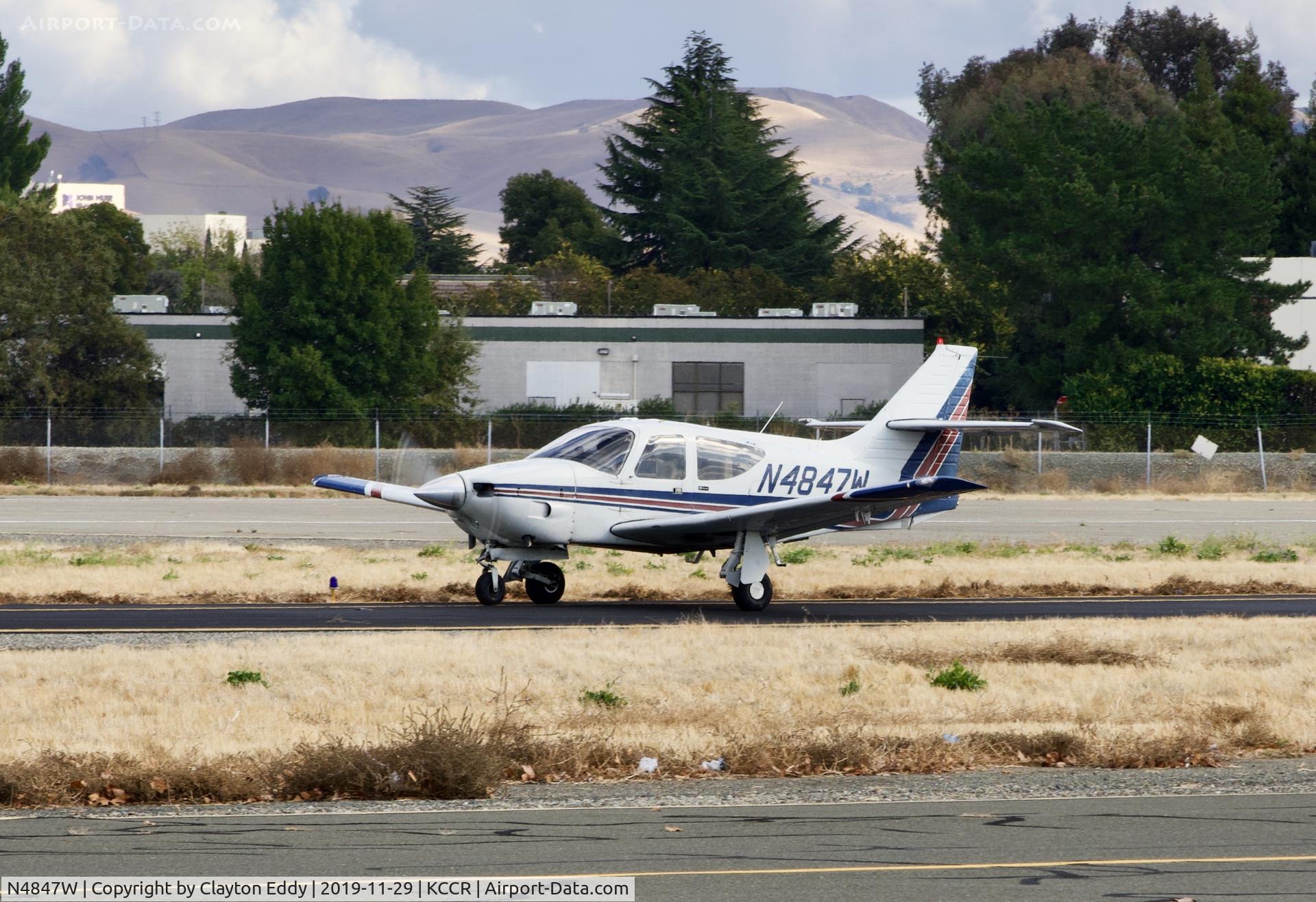 N4847W, 1976 Rockwell International 114 Commander C/N 14177, Buchanan Field Concord airport 2019.