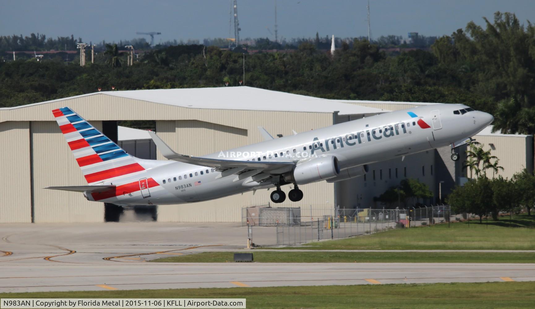 N983AN, Boeing 737-823 C/N 29570, American