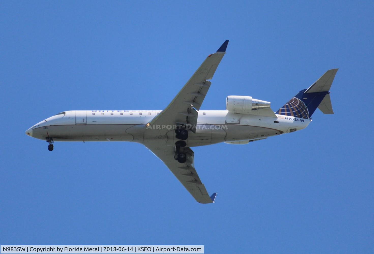 N983SW, 2004 Bombardier CRJ-200ER (CL-600-2B19) C/N 7961, United Express