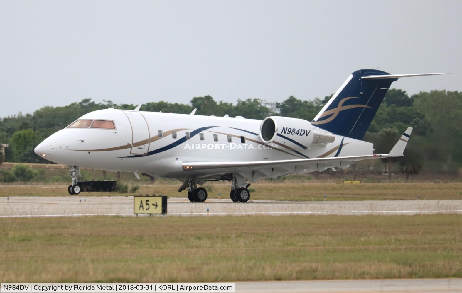 N984DV, 2006 Bombardier Challenger 604 (CL-600-2B16) C/N 5644, Challenger 604