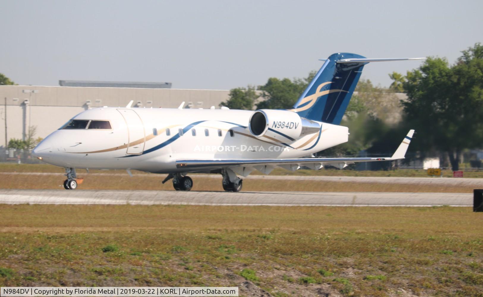 N984DV, 2006 Bombardier Challenger 604 (CL-600-2B16) C/N 5644, Challenger 604