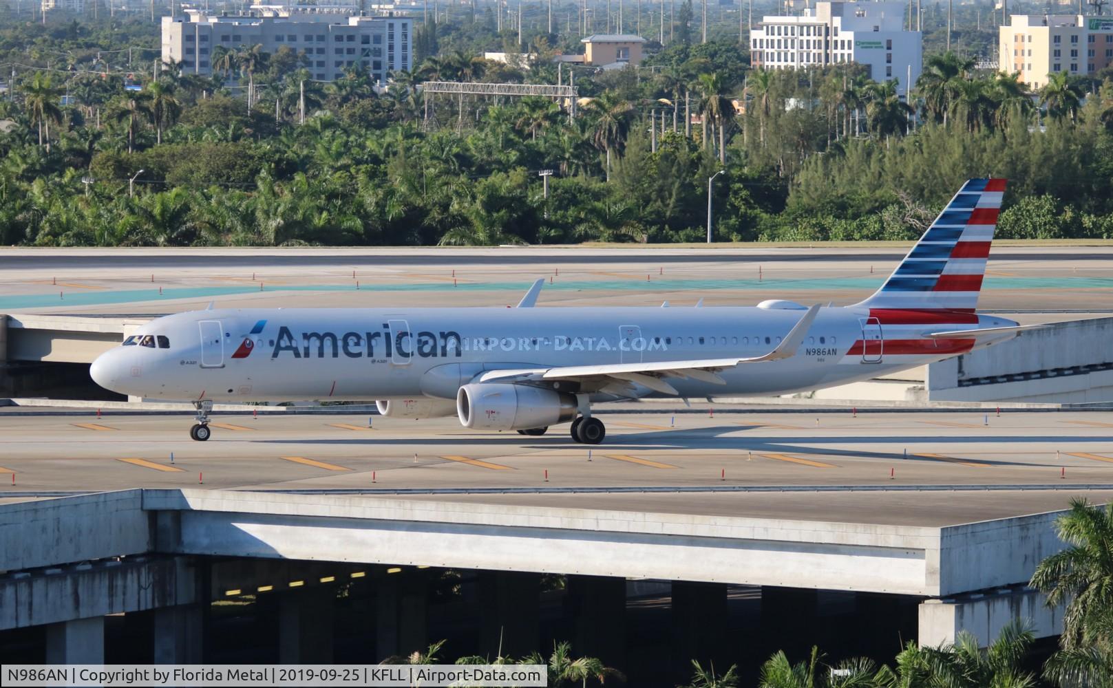 N986AN, 2016 Airbus A321-231 C/N 7046, American
