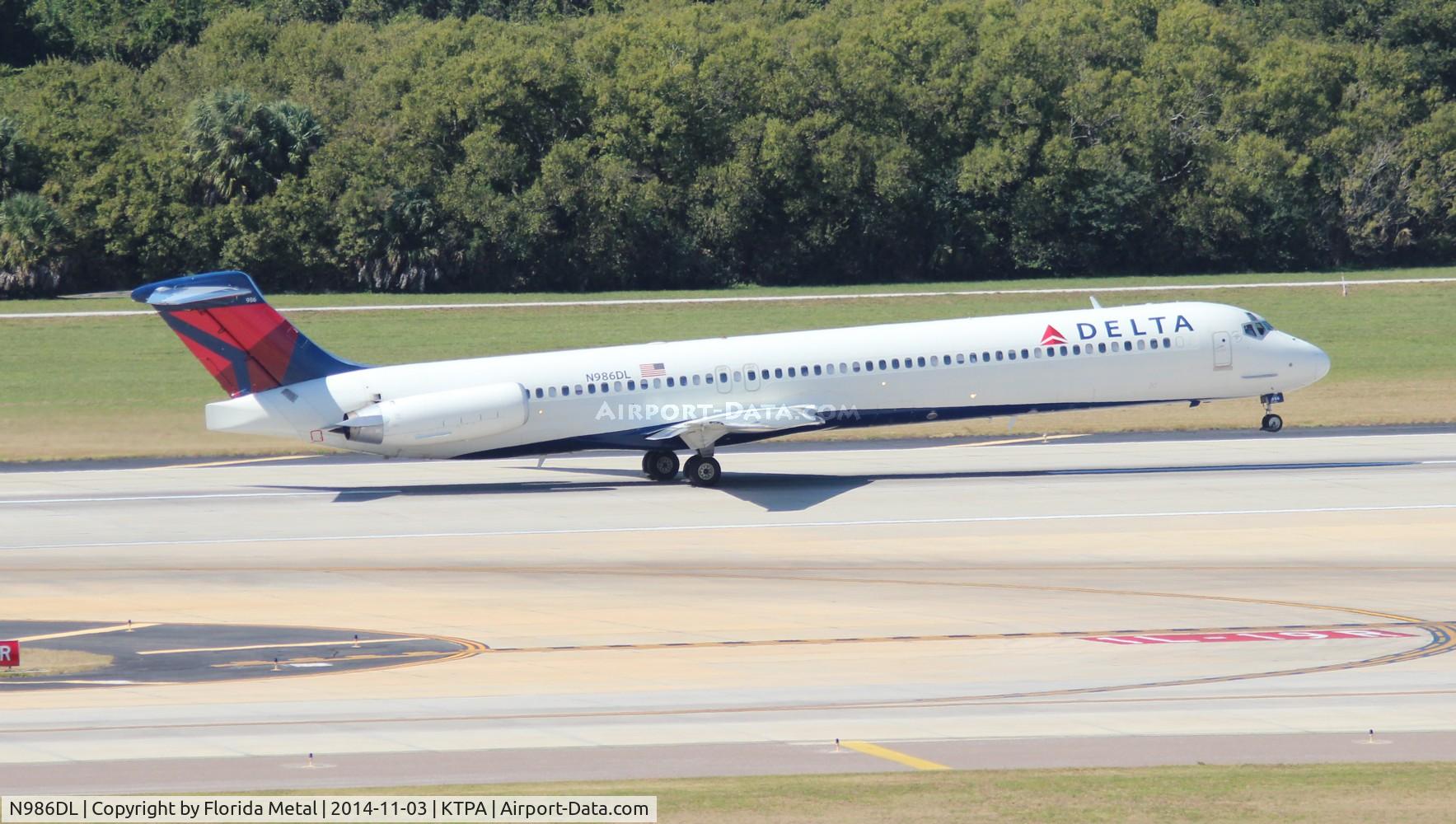N986DL, 1991 McDonnell Douglas MD-88 C/N 53313, Delta