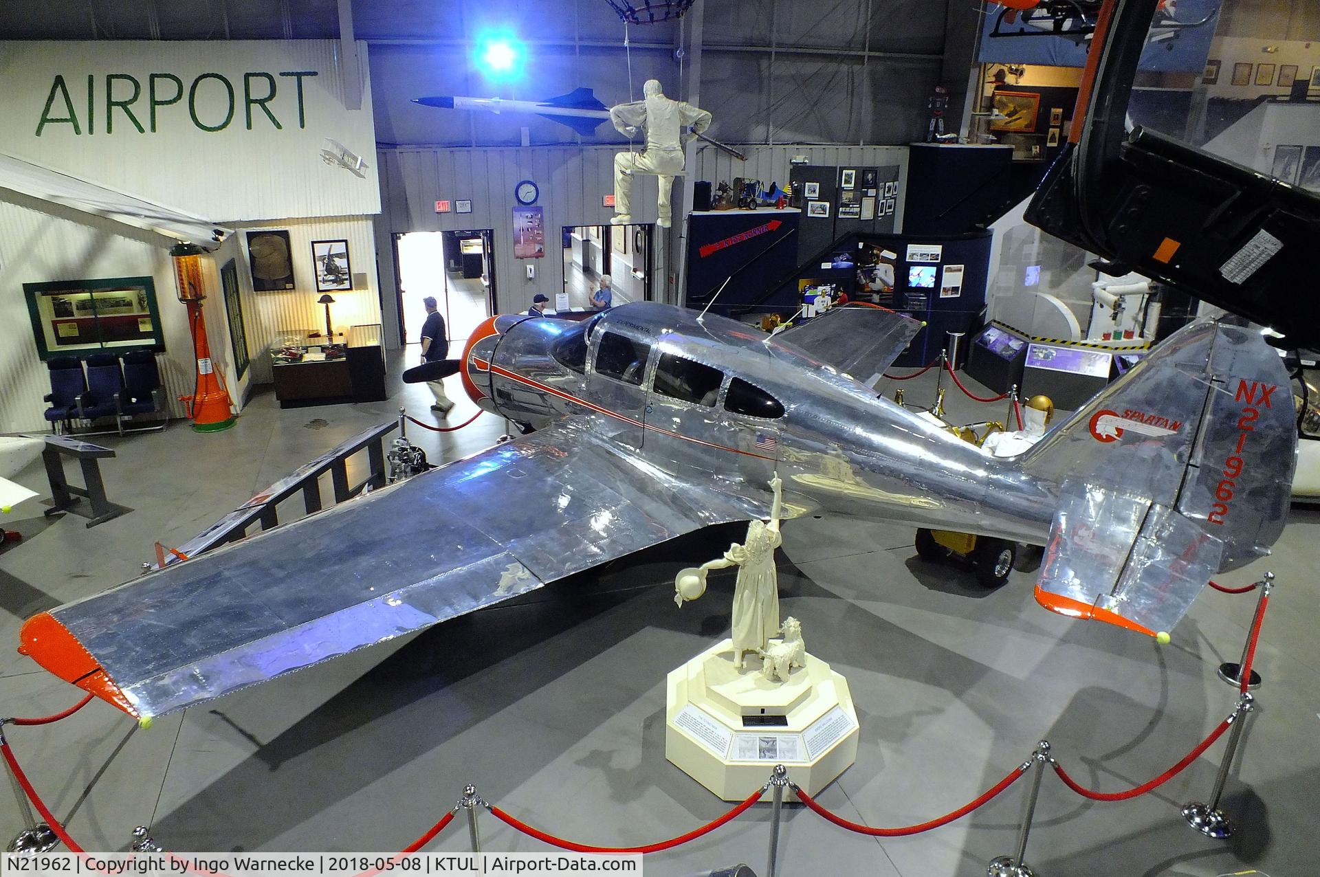 N21962, 1945 Spartan 12 C/N 1, Spartan 12W Executive at the Tulsa Air and Space Museum, Tulsa OK