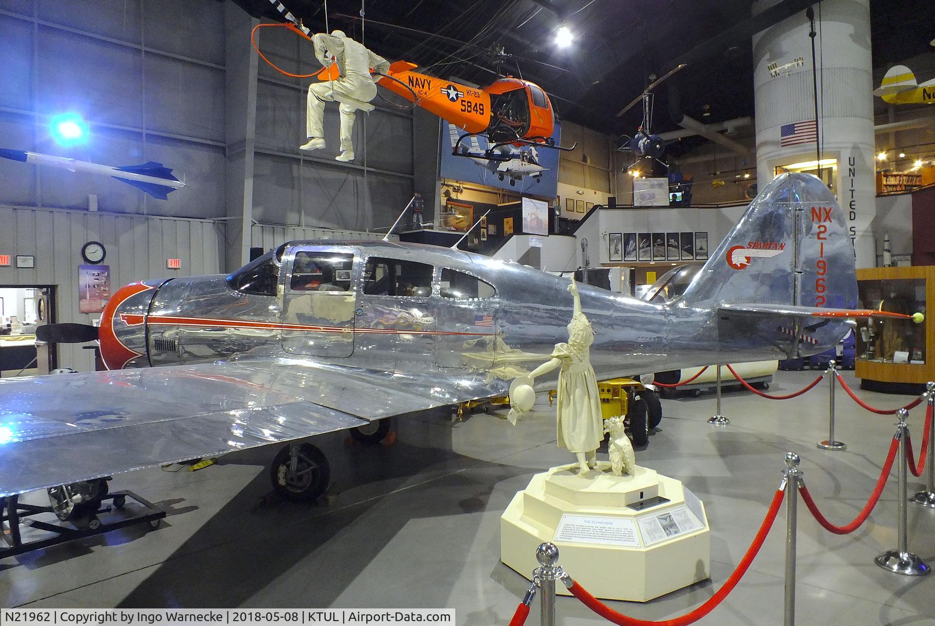 N21962, 1945 Spartan 12 C/N 1, Spartan 12W Executive at the Tulsa Air and Space Museum, Tulsa OK