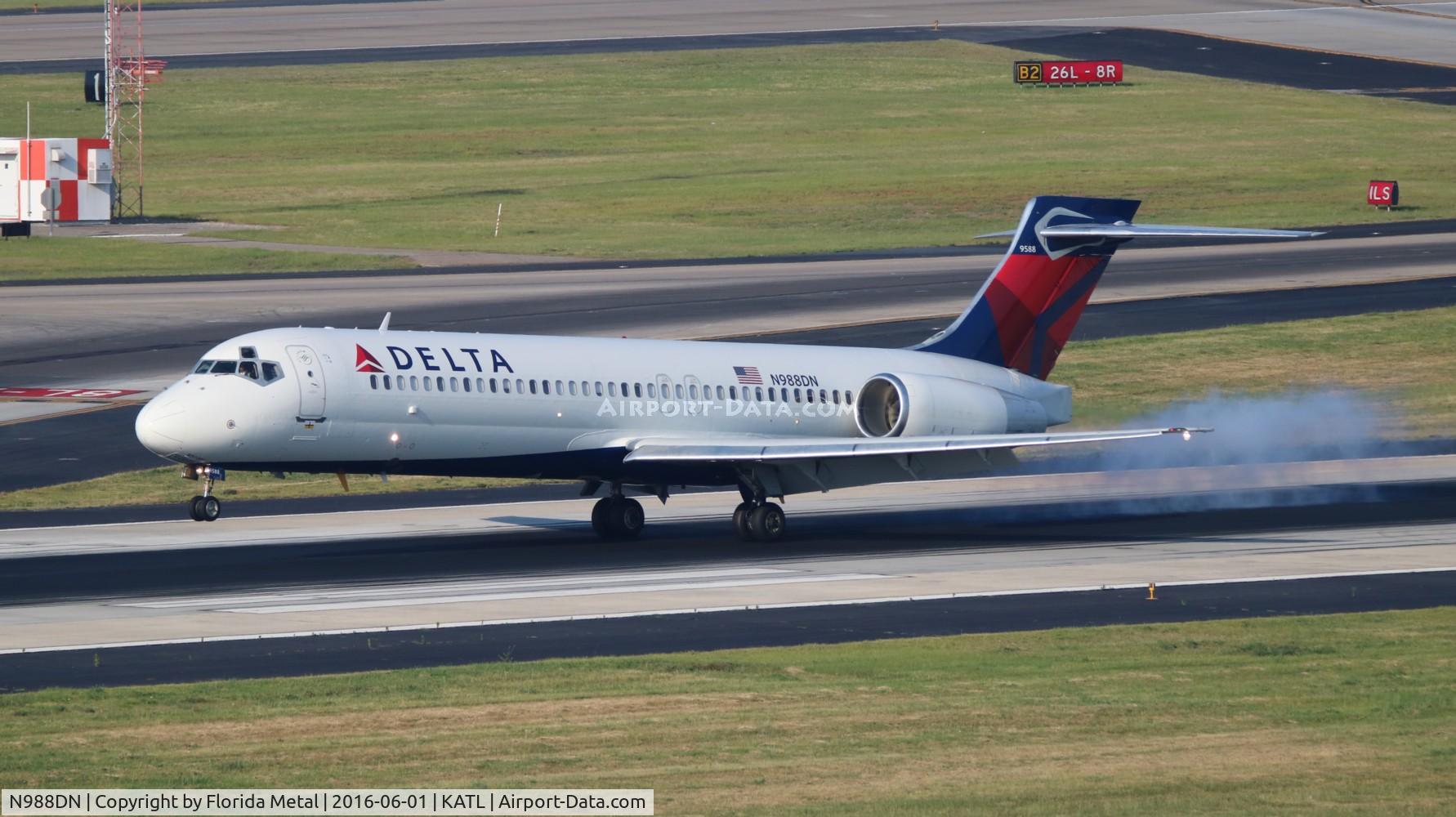 N988DN, 2000 Boeing 717-23S C/N 55065, Delta