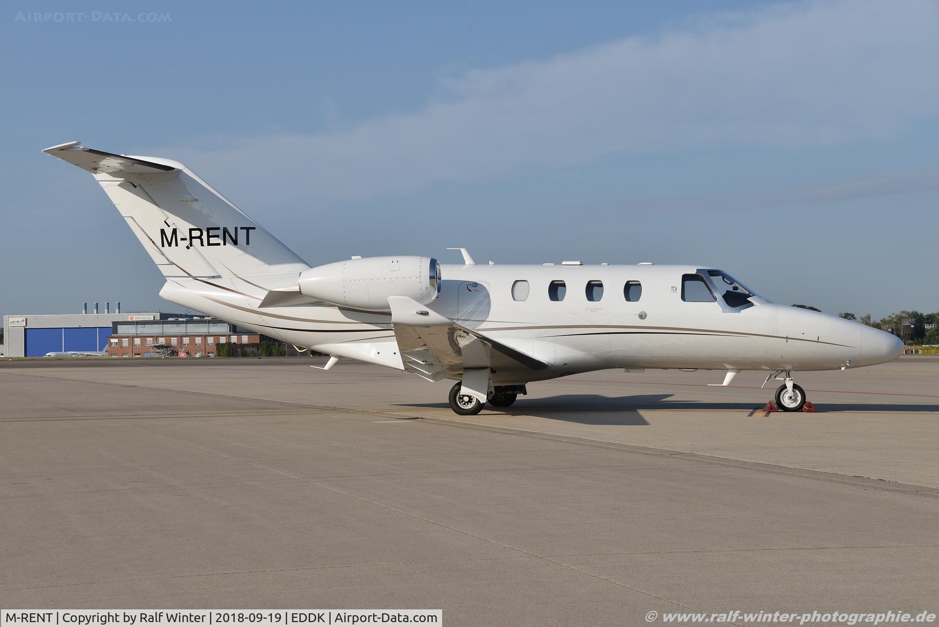 M-RENT, 2014 Cessna 525 Citation M2 C/N 525-0864, Cessna 525 Citation M2 - SIX Sixt Autovermietung - 5250864 - M-RENT - 19.09.2018 - CGN