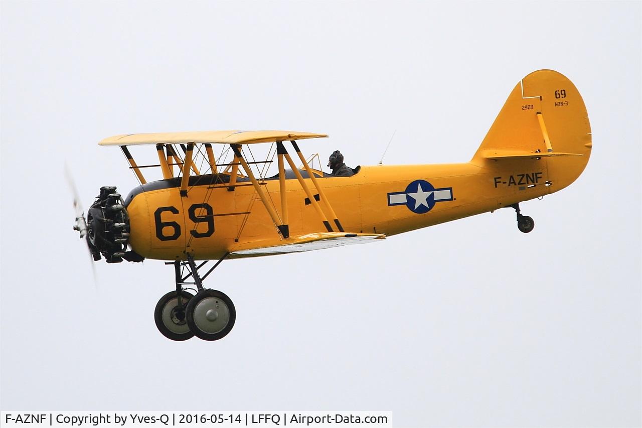 F-AZNF, Naval Aircraft Factory N3N-3 C/N 2909, Naval Aircraft Factory N3N-3, On display, La Ferté-Alais (LFFQ) air show 2016