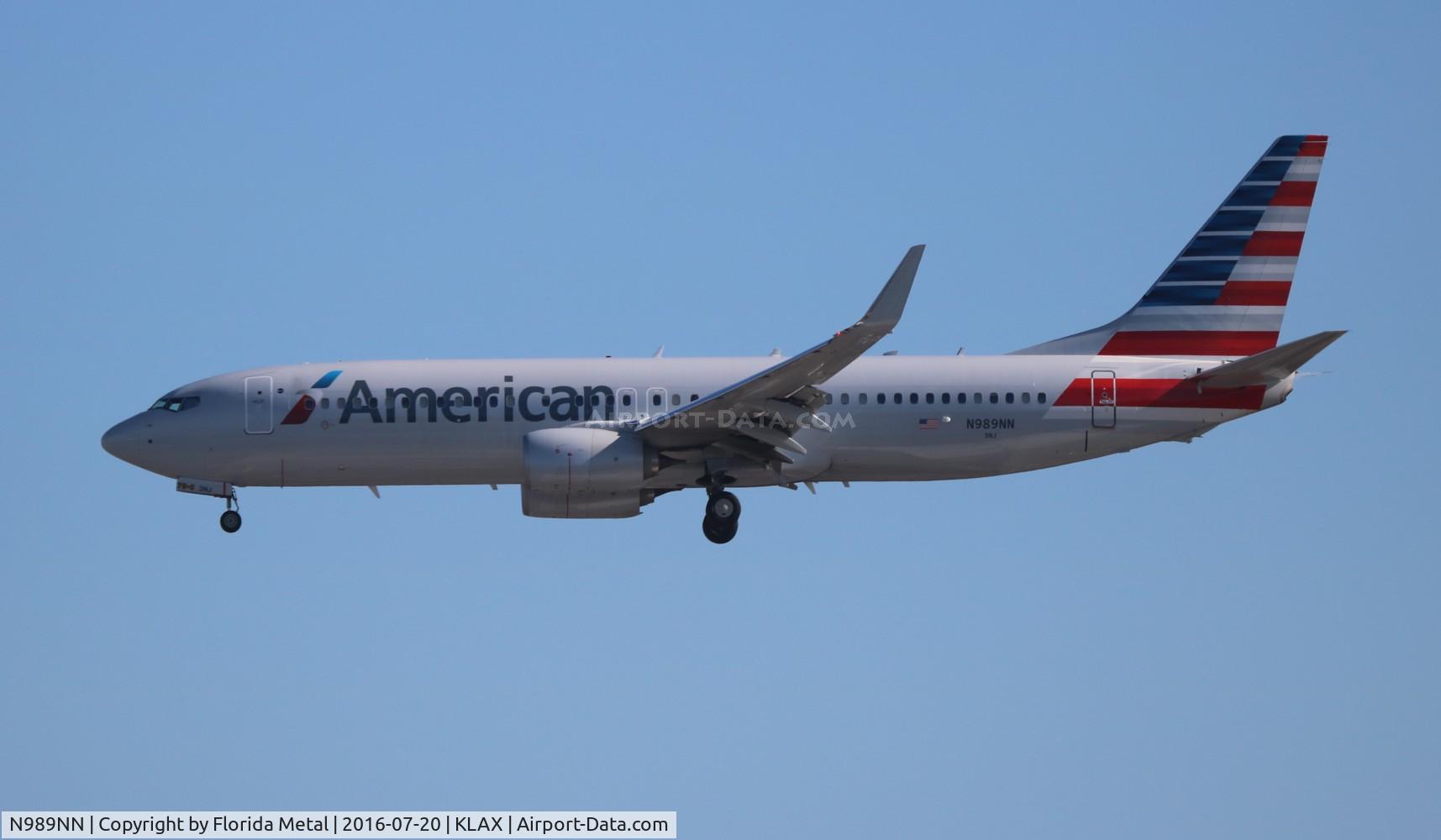 N989NN, 2016 Boeing 737-823 C/N 33338, American