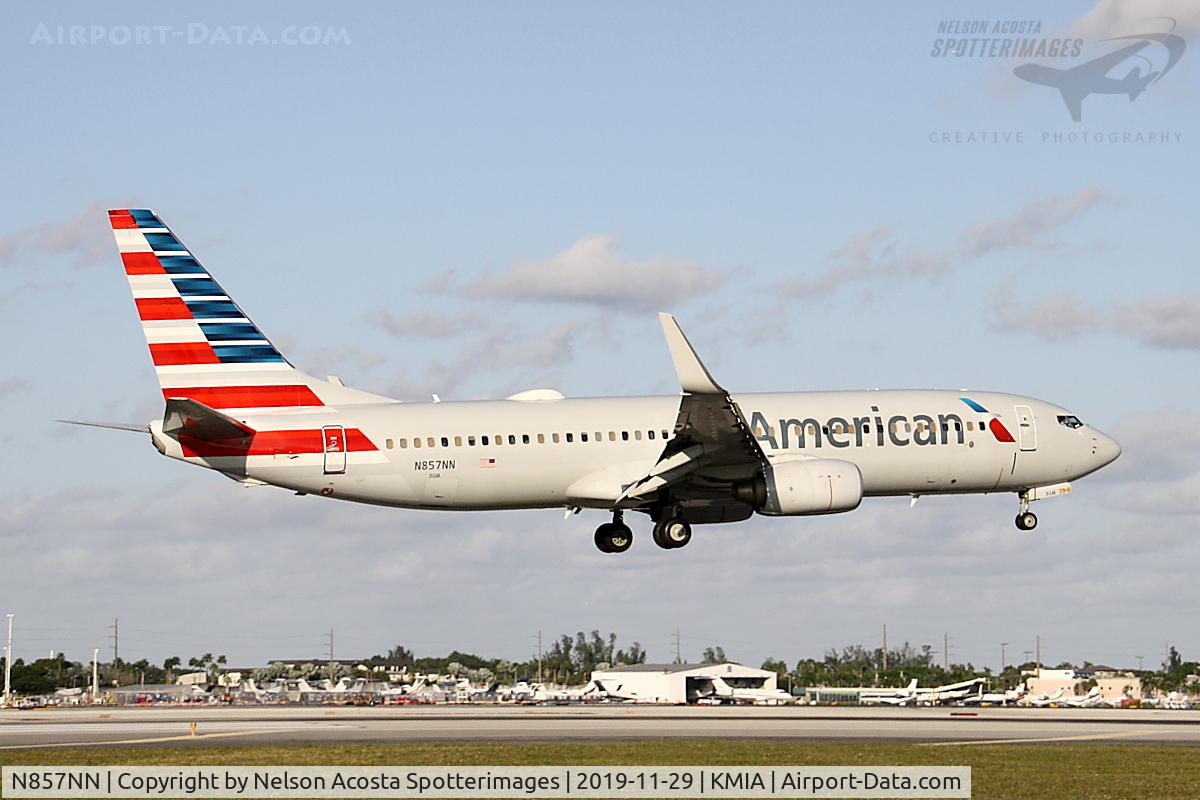 N857NN, 2010 Boeing 737-823 C/N 30907, KIAH > KMIA AAL 2615