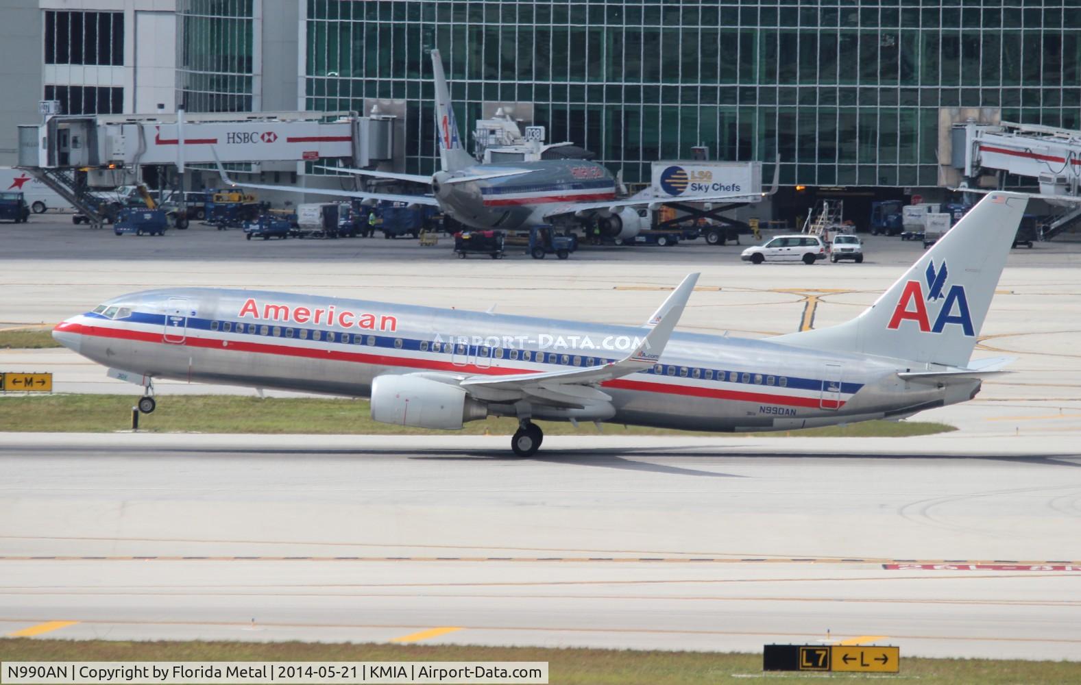N990AN, 2009 Boeing 737-823 C/N 29563, American