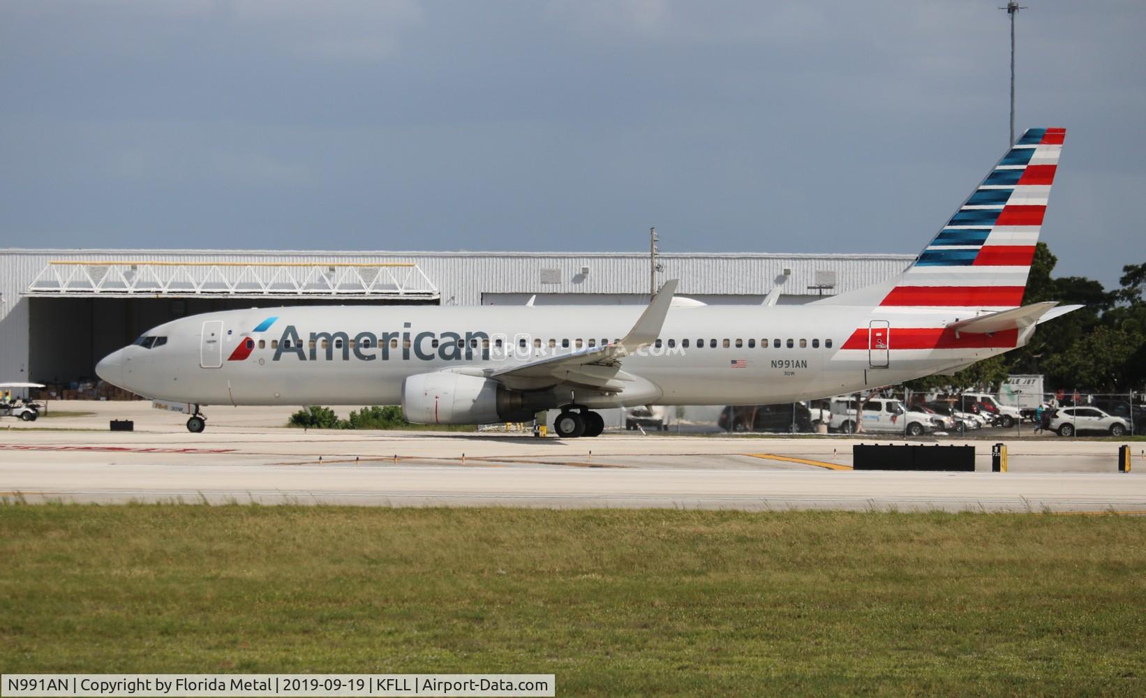 N991AN, 2009 Boeing 737-823 C/N 30920, American