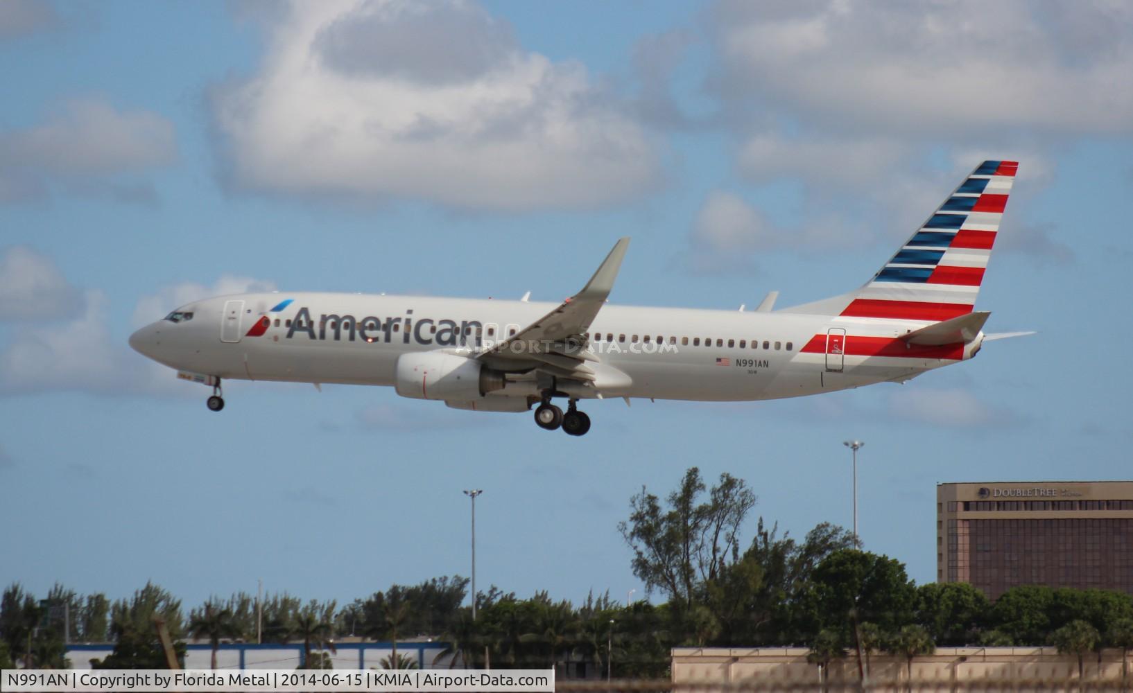 N991AN, 2009 Boeing 737-823 C/N 30920, American