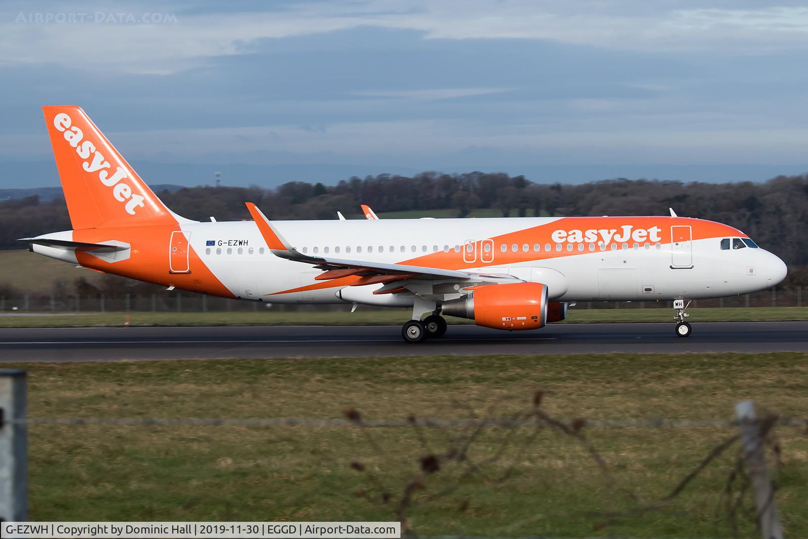 G-EZWH, 2013 Airbus A320-214 C/N 5542, Departing RWY 09