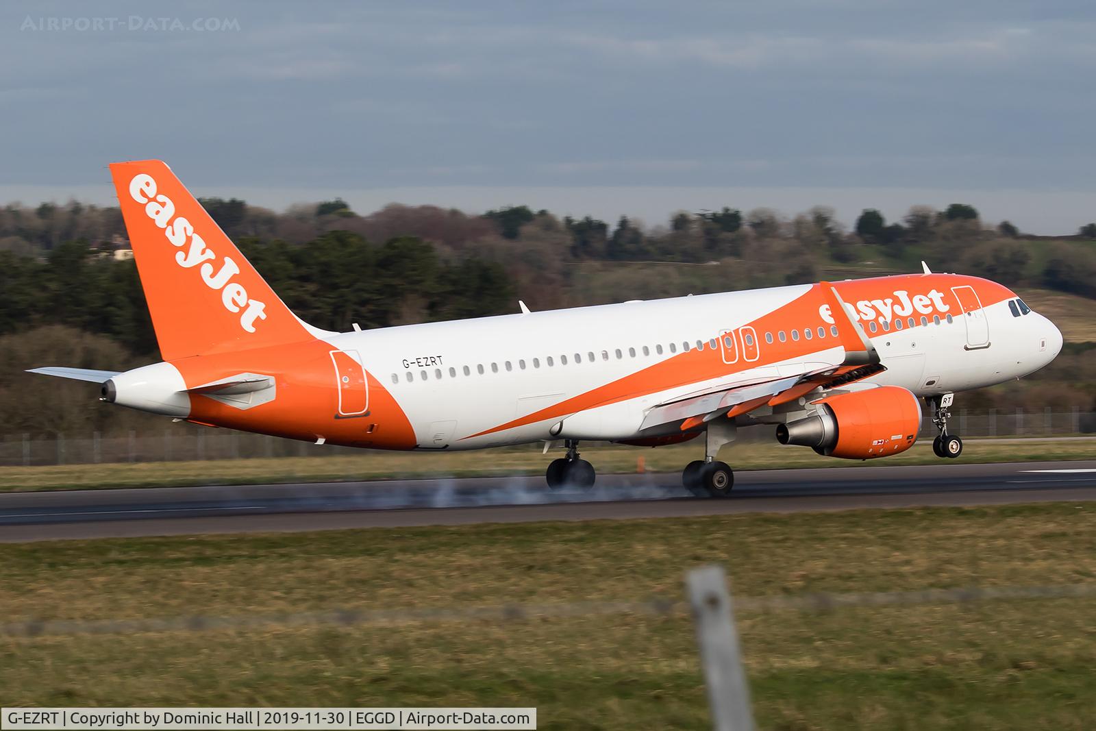 G-EZRT, 2018 Airbus A320-214 C/N 8162, Landing RWY 09