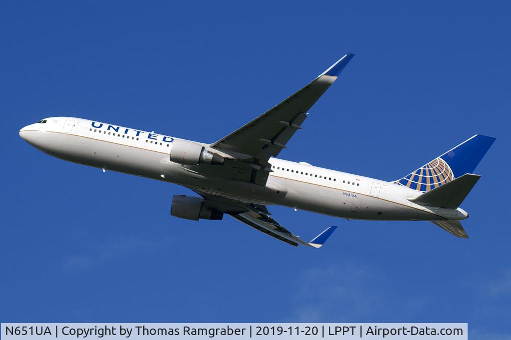 N651UA, 1992 Boeing 767-322 C/N 25389, United Airlines Boeing 767-300