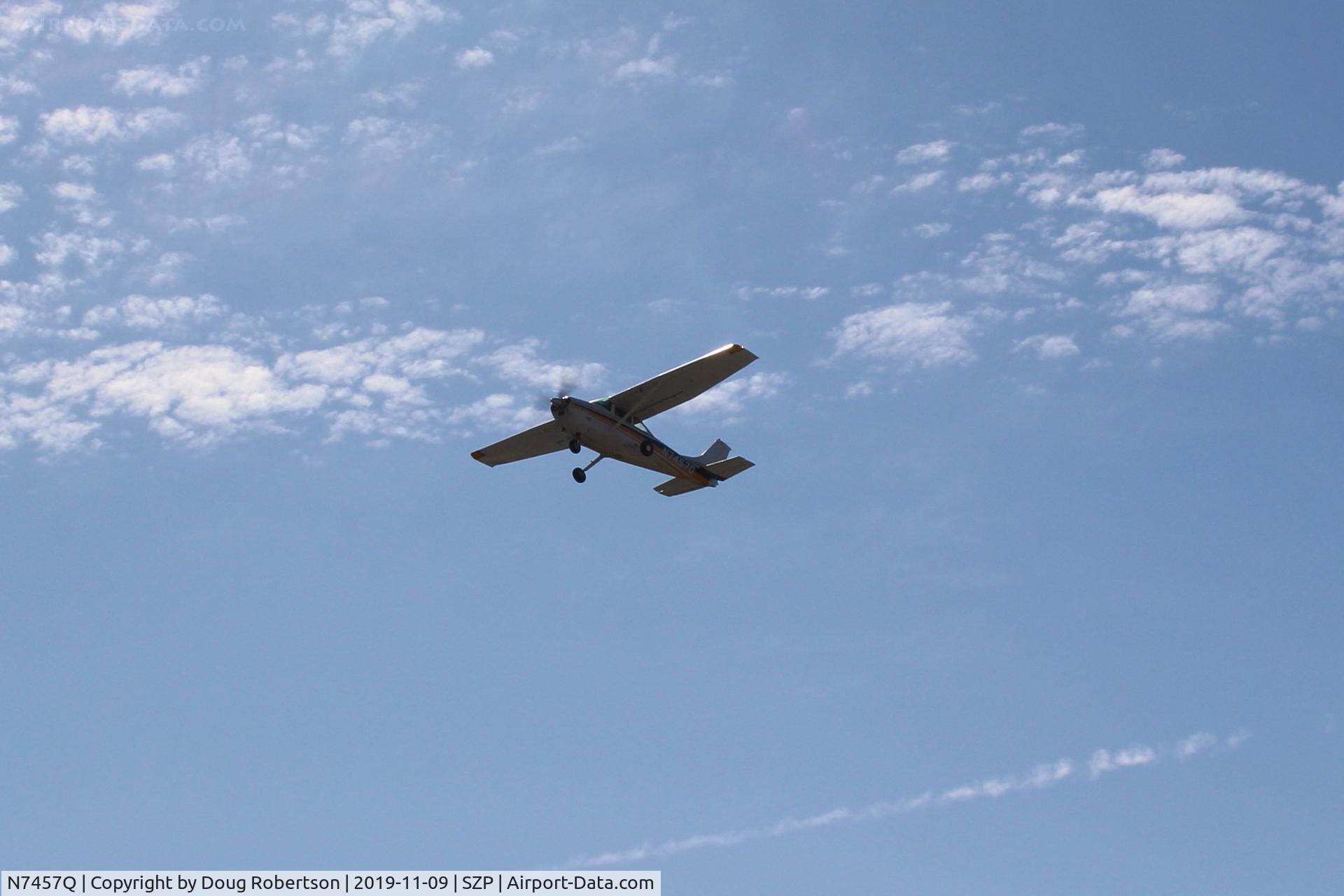N7457Q, 1972 Cessna 182P Skylane C/N 18261097, 1972 Cessna 182P SKYLANE, Continental O-470-R 230 Hp, takeoff climb Rwy 04