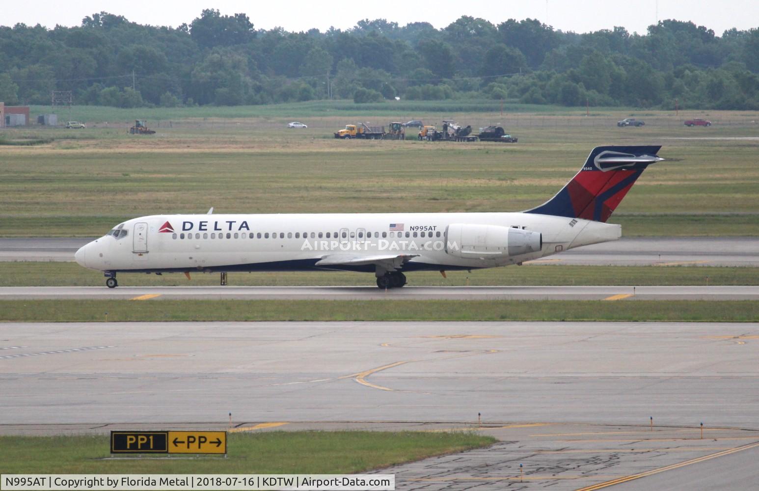 N995AT, 2002 Boeing 717-200 C/N 55139, Delta