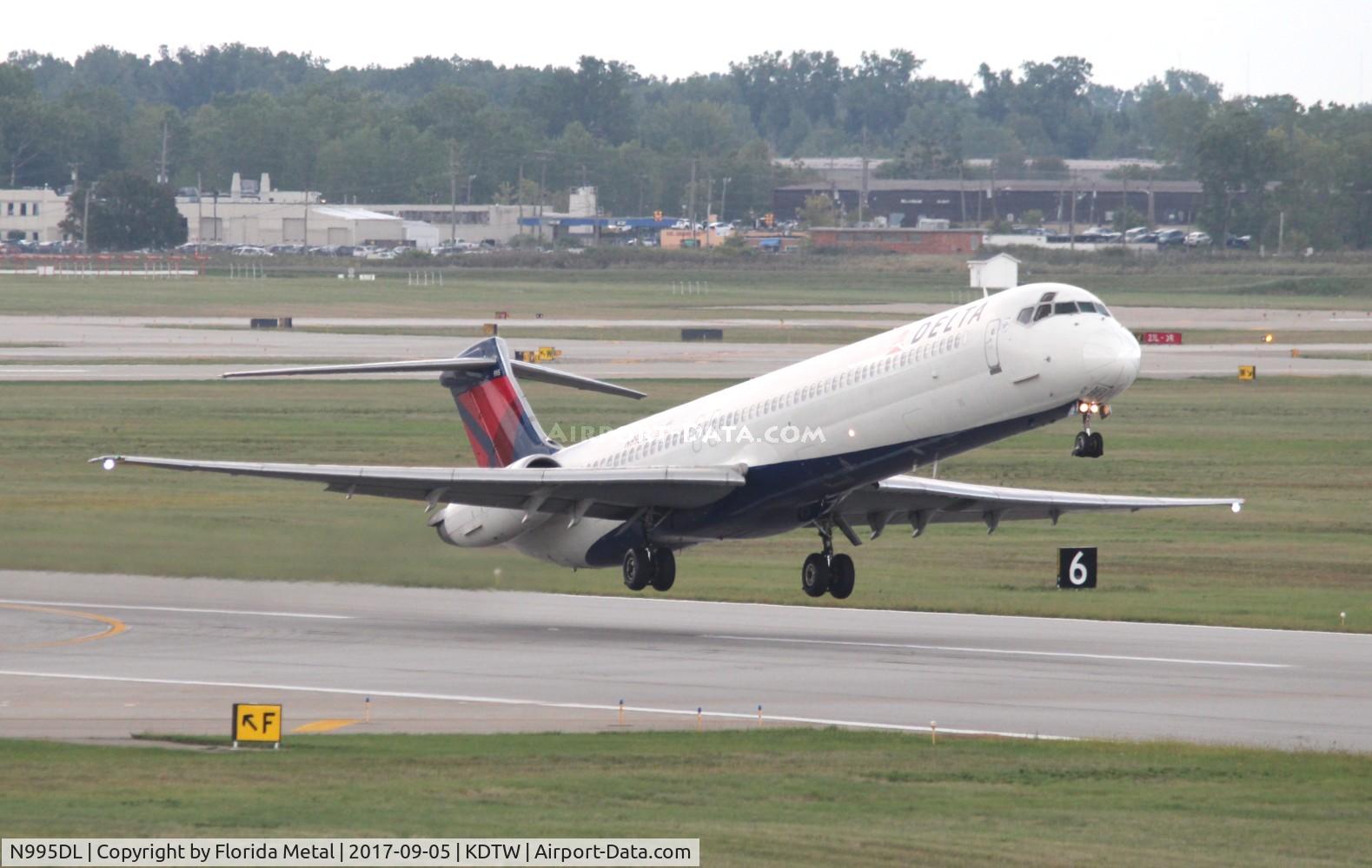 N995DL, 1991 McDonnell Douglas MD-88 C/N 53362, Delta