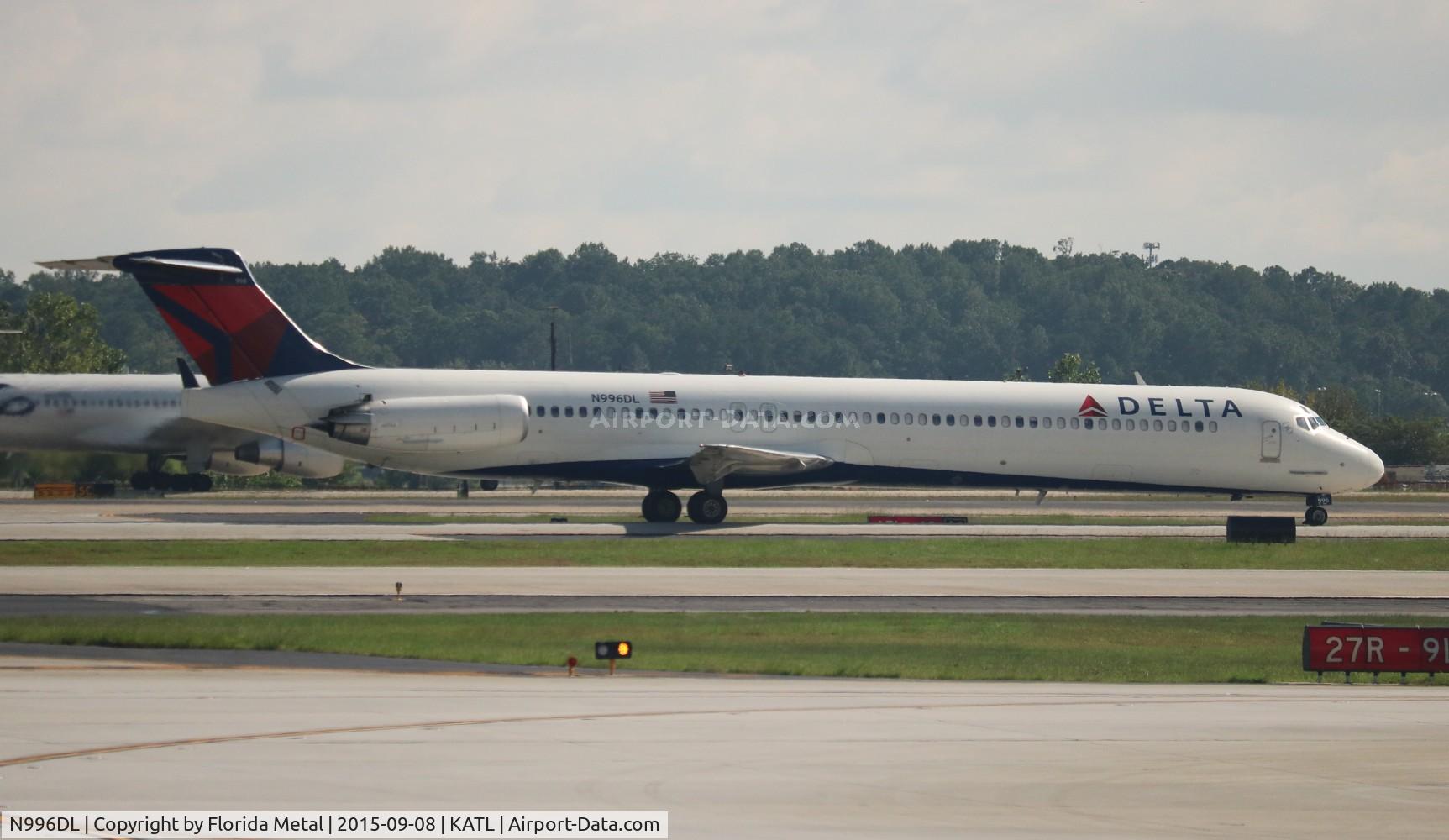 N996DL, 1991 McDonnell Douglas MD-88 C/N 53363, Delta at ATL