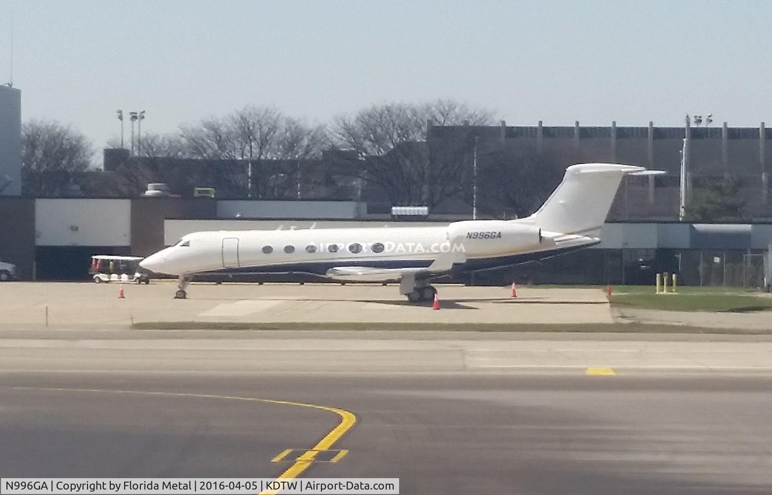 N996GA, 2000 Gulfstream Aerospace G-V C/N 596, Dept of Justice at DTW