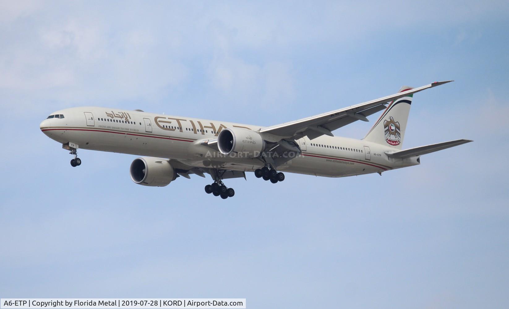 A6-ETP, 2013 Boeing 777-3FX/ER C/N 41699, ORD spotting
