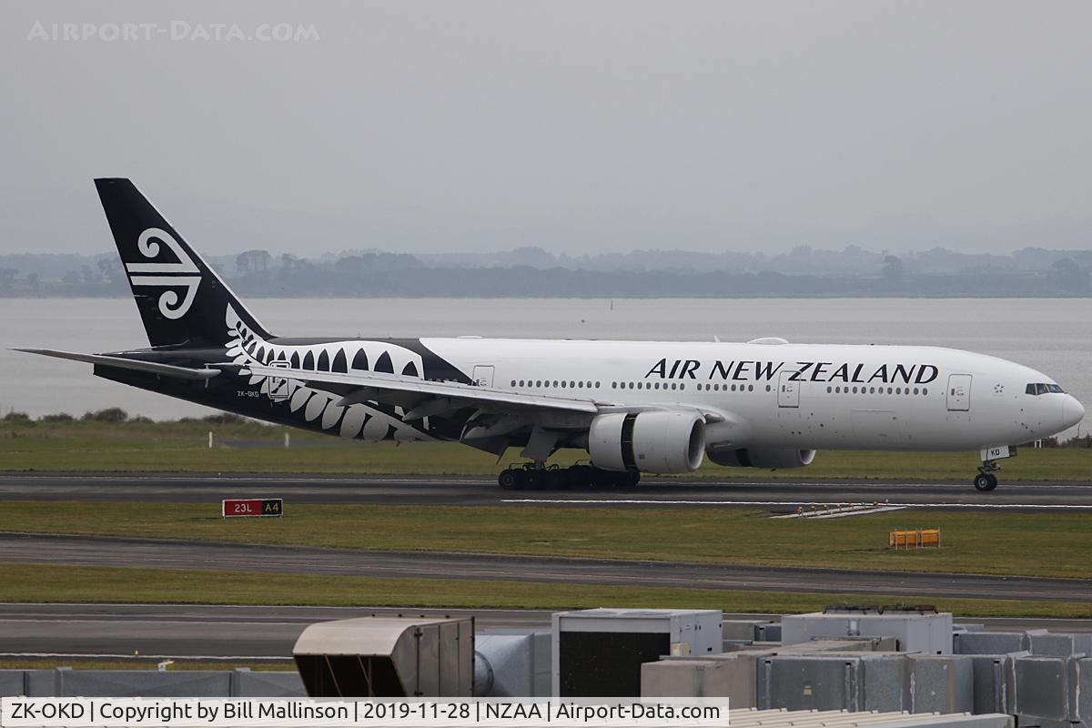 ZK-OKD, 2006 Boeing 777-219/ER C/N 29401, NZ10 to HNL