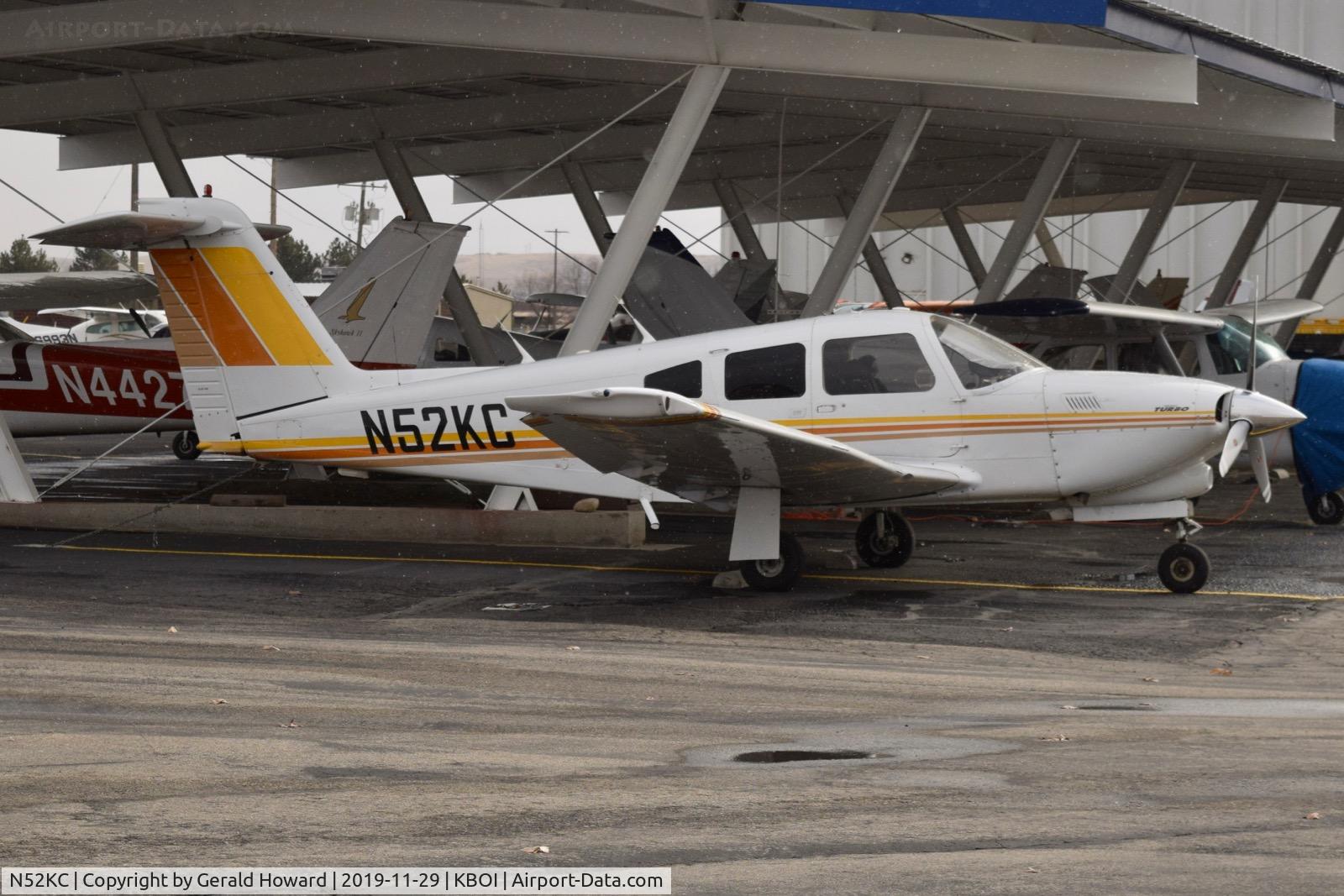 N52KC, 1980 Piper PA-28RT-201T Arrow IV C/N 28R-8031169, Parked on the north GA ramp.