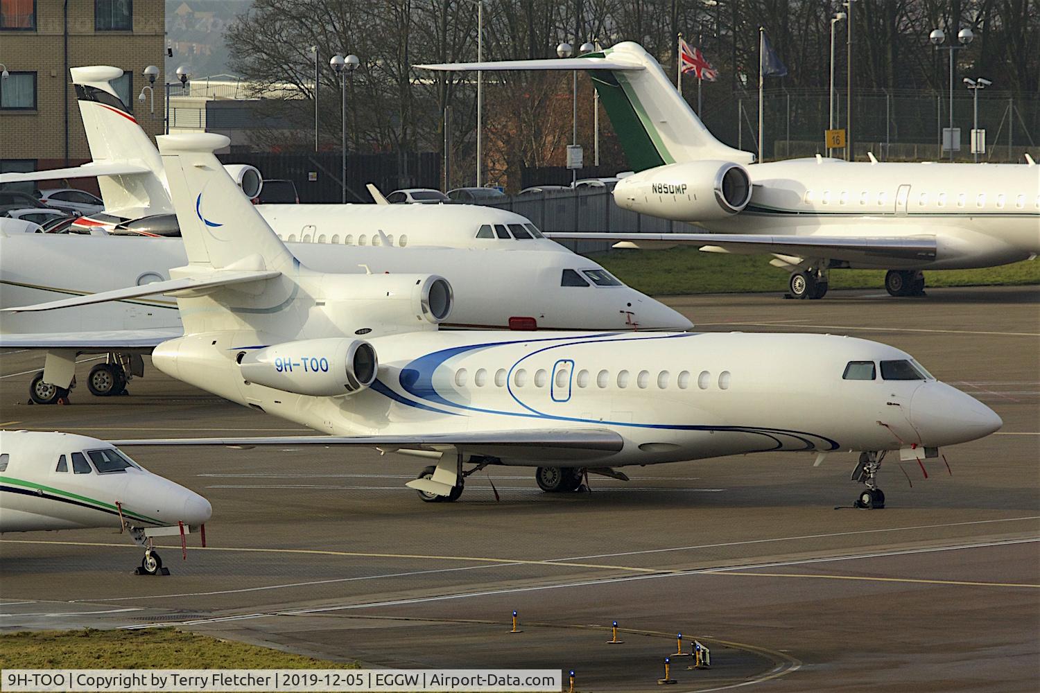 9H-TOO, 2007 Dassault Falcon 7X C/N 005, At Luton