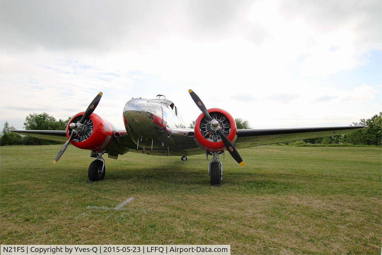 N21FS, 1952 Beech Expeditor 3NM C/N CA-138, Beech 3NM, Static display, La Ferté-Alais (LFFQ) Air show 2015