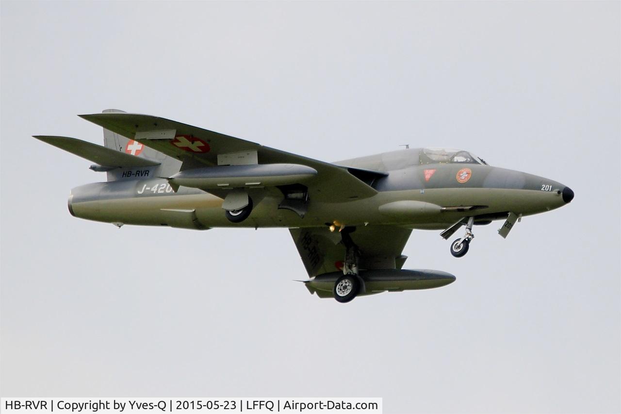 HB-RVR, 1955 Hawker Hunter T.68 C/N 41H-670806, Hawker Hunter T.68, On display, La Ferté-Alais airfield (LFFQ) Airshow 2015