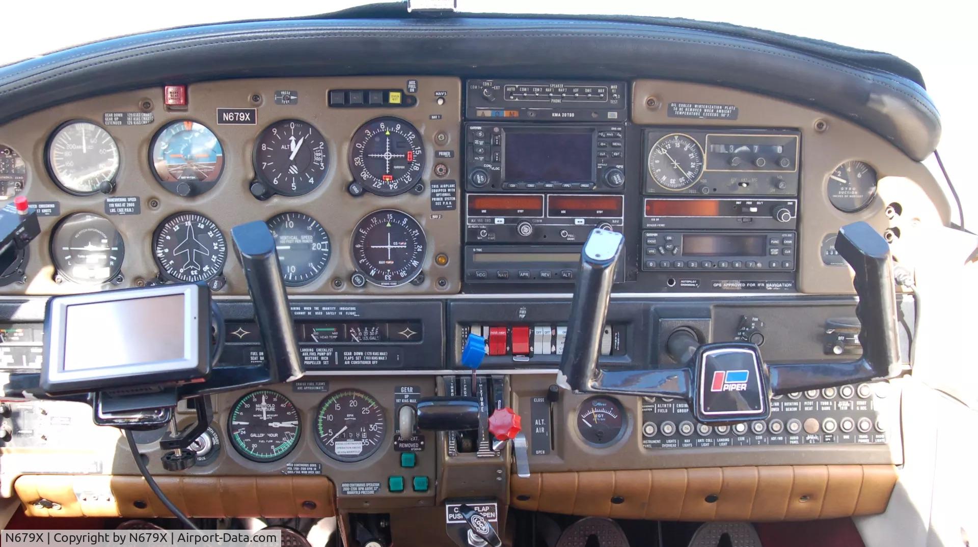 N679X, 1977 Piper PA-28R-201T Cherokee Arrow III C/N 28R-7703101, 1977 Piper PA-28R-201T