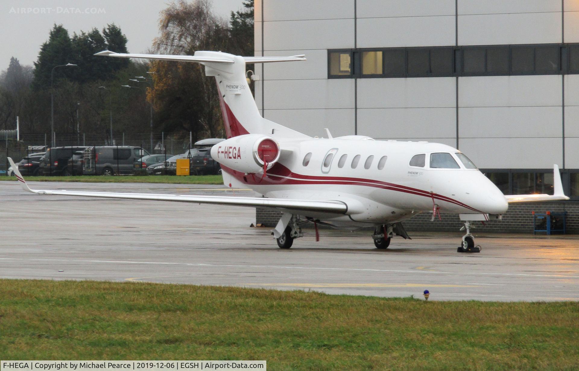 F-HEGA, 2017 Embraer EMB-505 Phenom 300 C/N 50500411, Visiting SaxonAir from Paris (LBG).