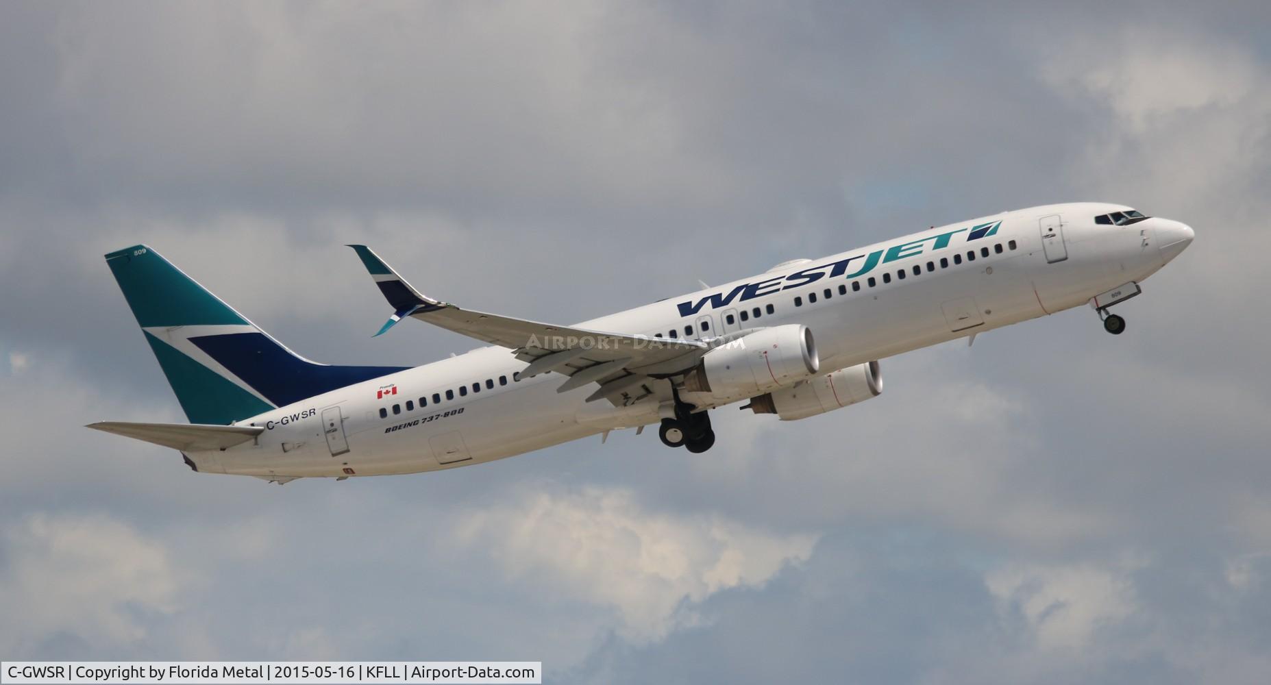 C-GWSR, 2009 Boeing 737-8CT C/N 35288, FLL spotting
