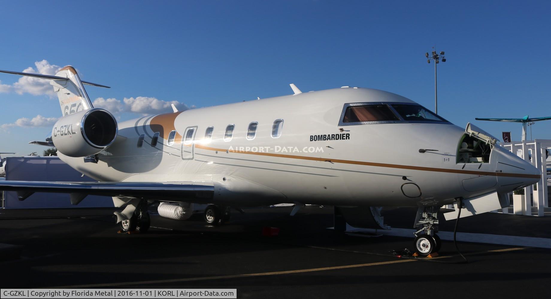 C-GZKL, 2014 Bombardier Challenger 650 (CL-600-2B16) C/N 6050, ORL NBAA 2016