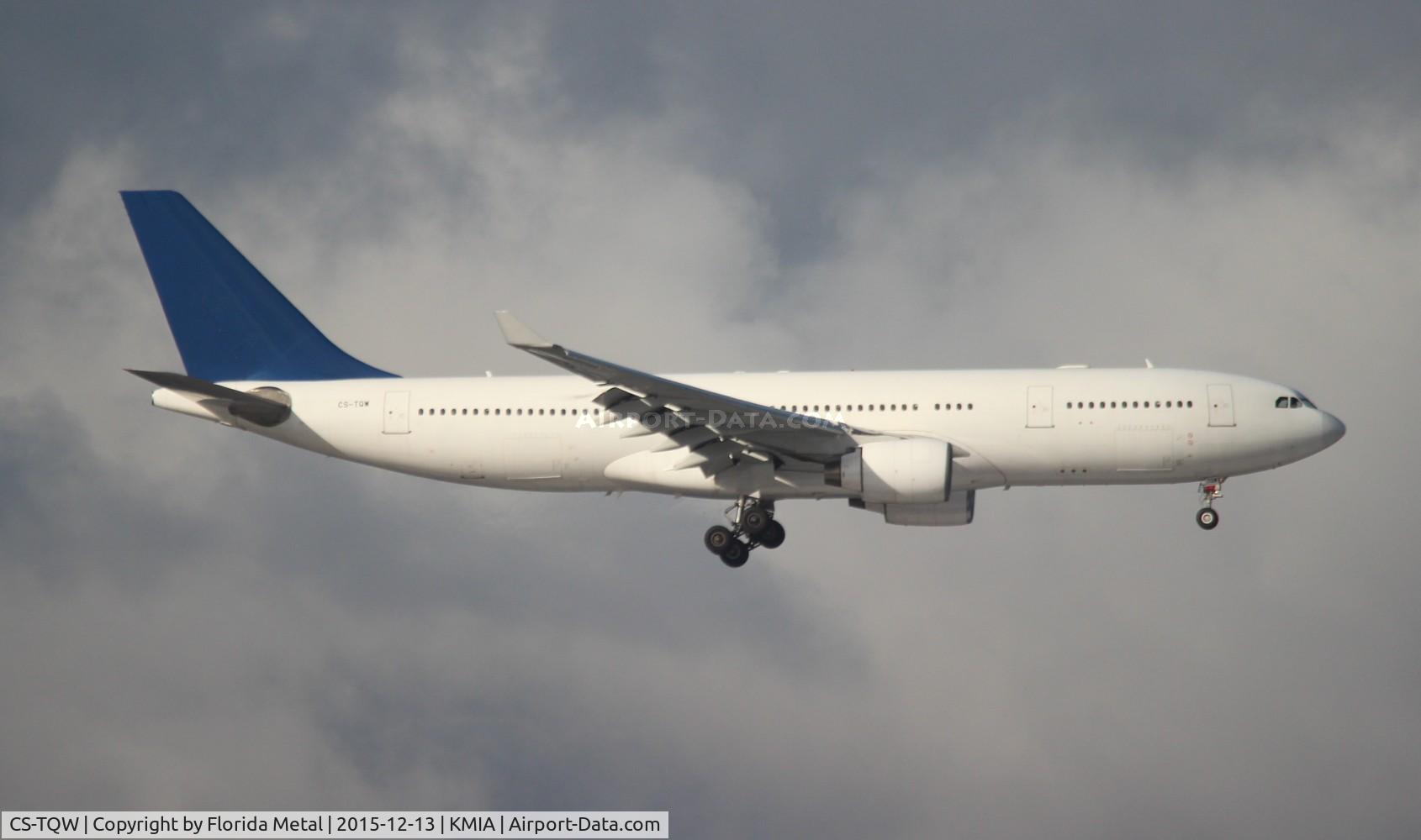 CS-TQW, 1999 Airbus A330-223 C/N 262, MIA spotting
