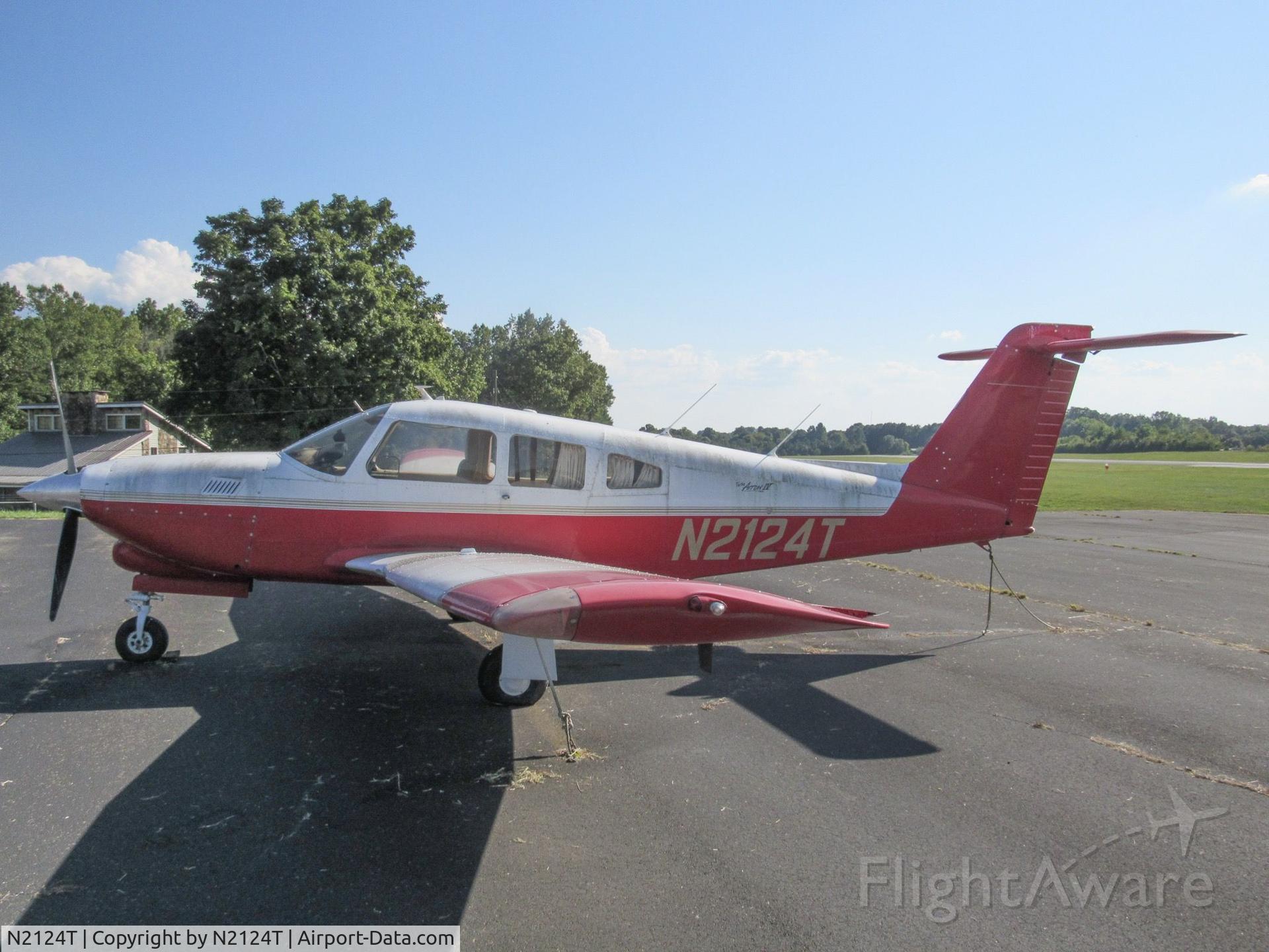 N2124T, Piper PA-28RT-201T Arrow IV C/N 28R-7931085, Piper PA-28RT-201T