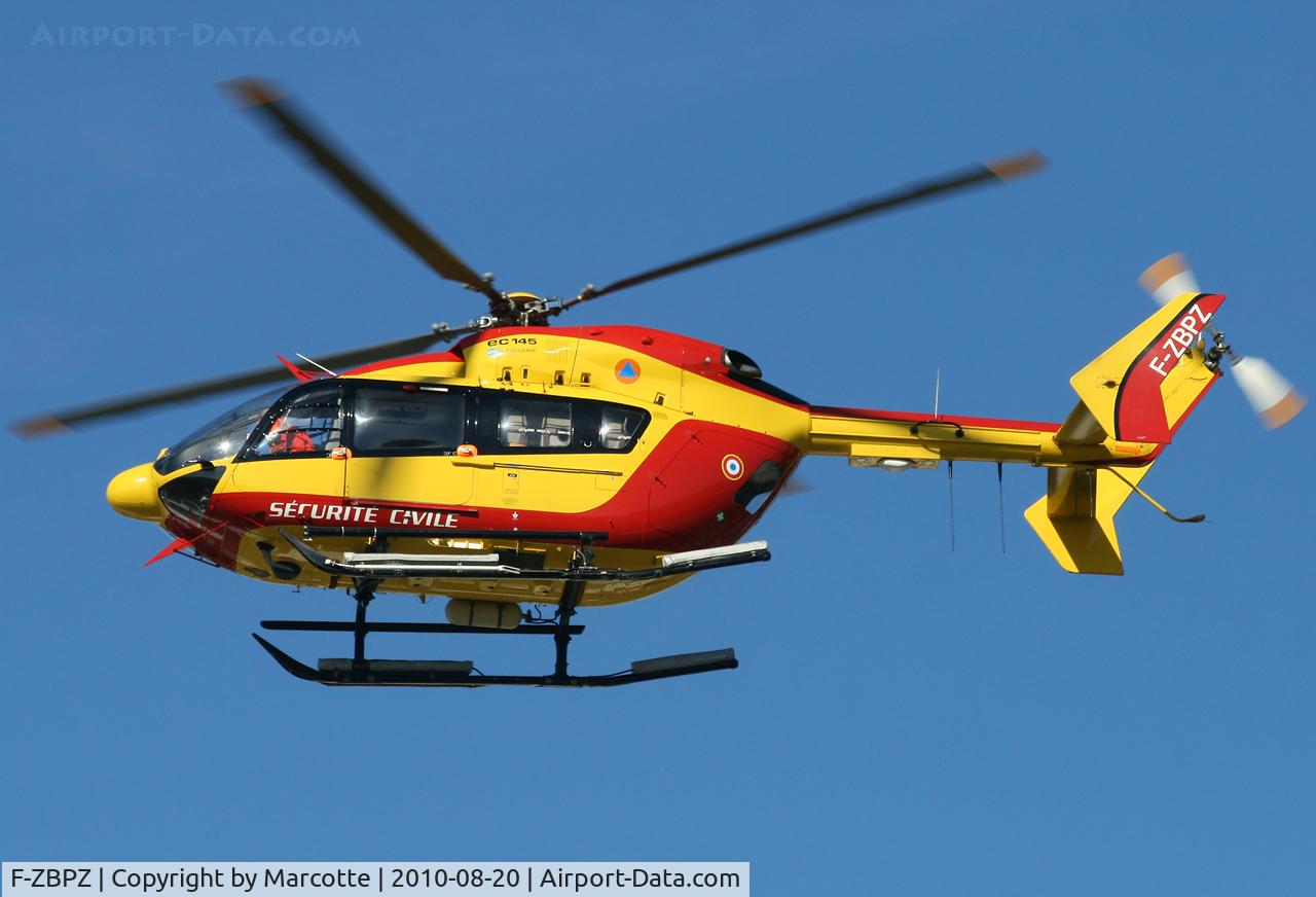 F-ZBPZ, Eurocopter-Kawasaki EC-145 (BK-117C-2) C/N 9056, Taken at Trousseau hospital.