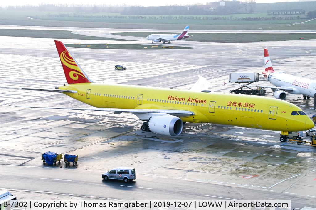 B-7302, 2017 Boeing 787-9 Dreamliner C/N 62719, Hainan Airlines Boeing 787-9 Dreamliner