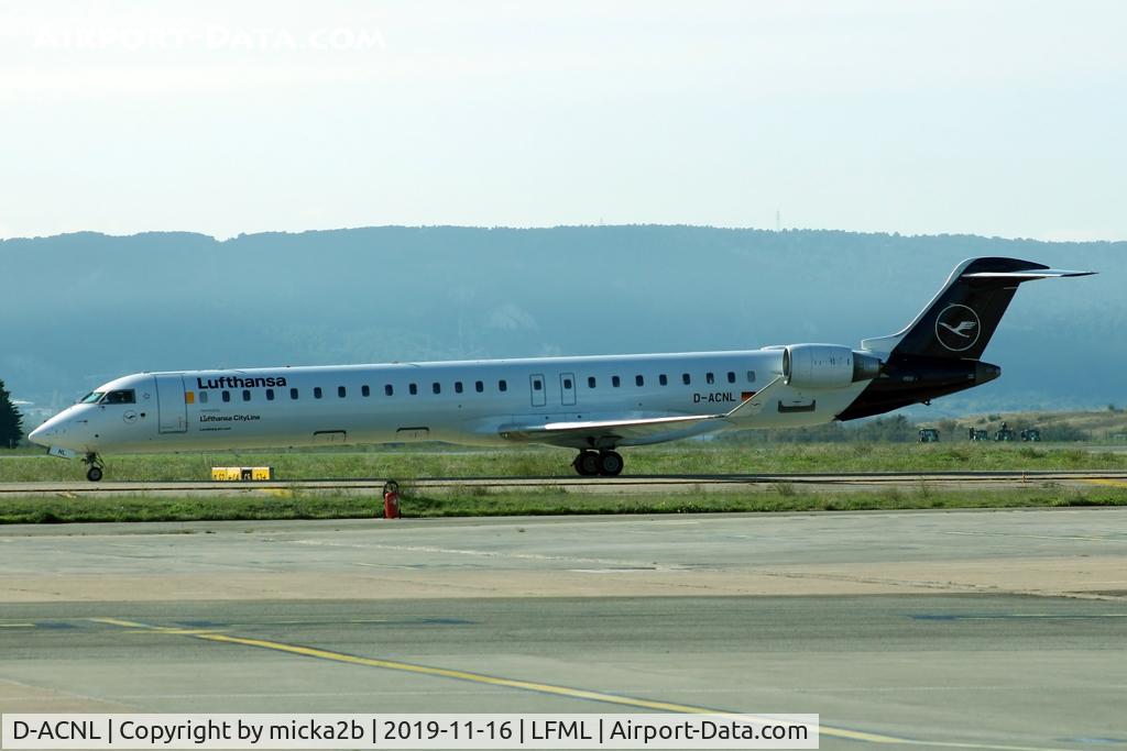 D-ACNL, 2010 Bombardier CRJ-900 NG (CL-600-2D24) C/N 15252, Taxiing