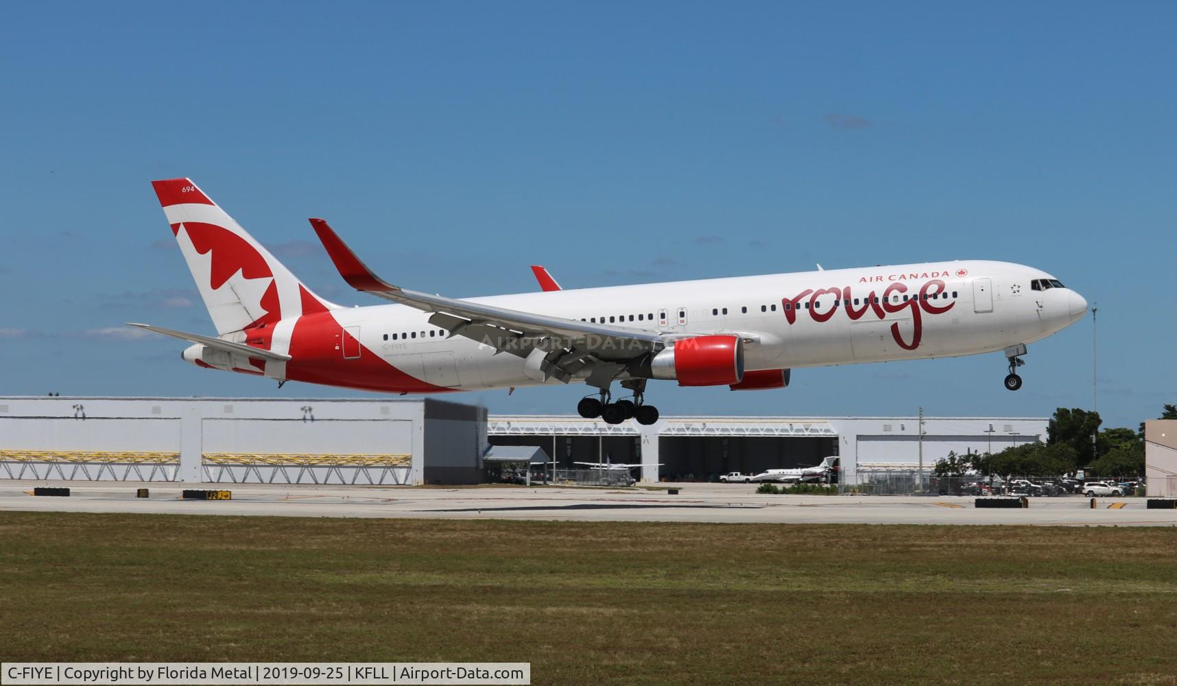 C-FIYE, 2002 Boeing 767-33A/ER C/N 33422, FLL spotting