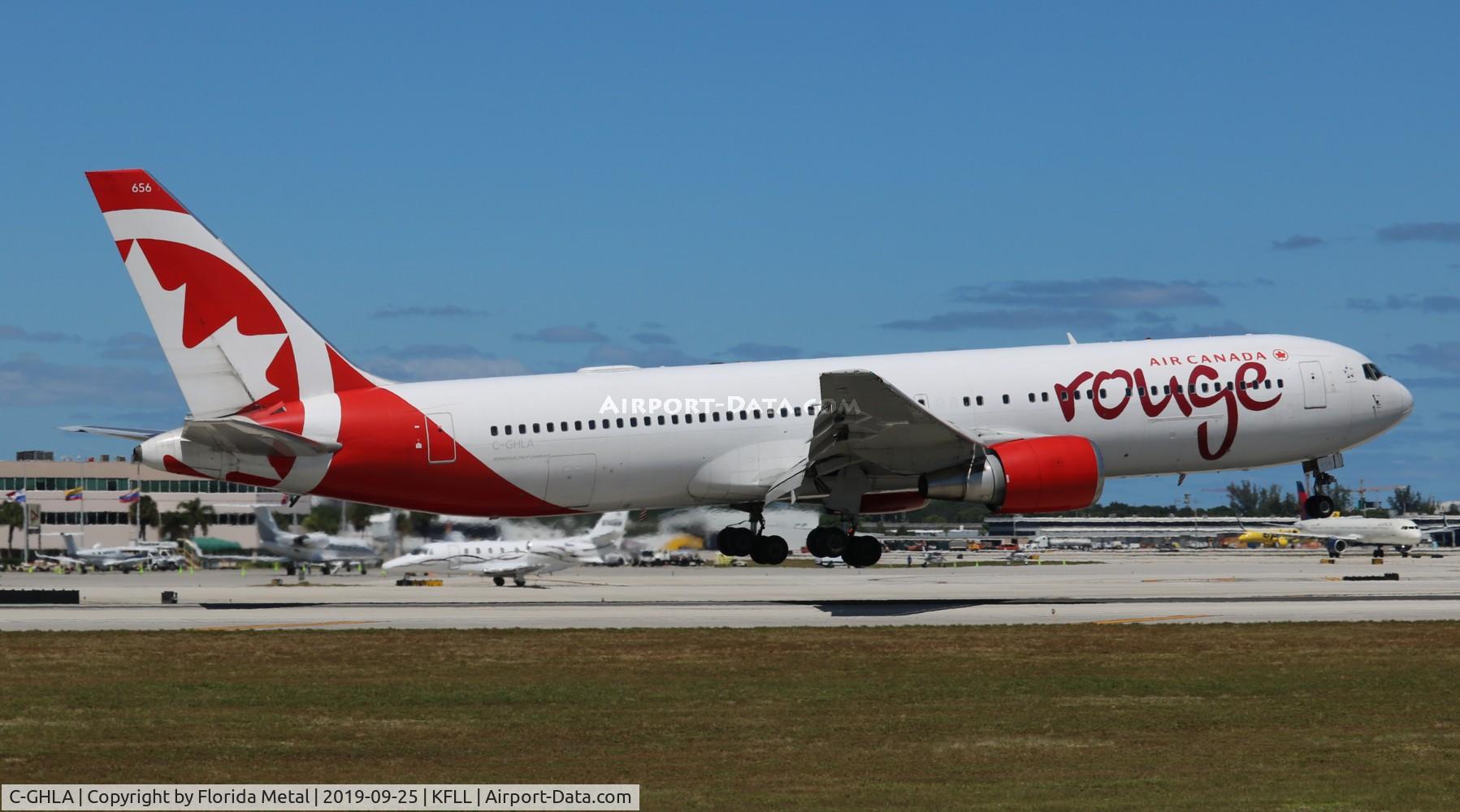 C-GHLA, 1992 Boeing 767-35H C/N 26387, FLL spotting