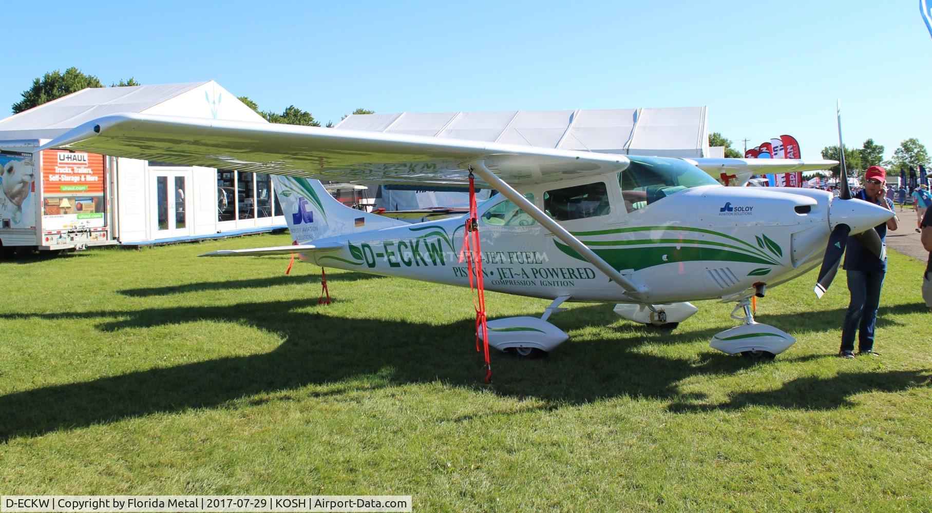 D-ECKW, Cessna 182N Skylane C/N 18260439, OSH 2017