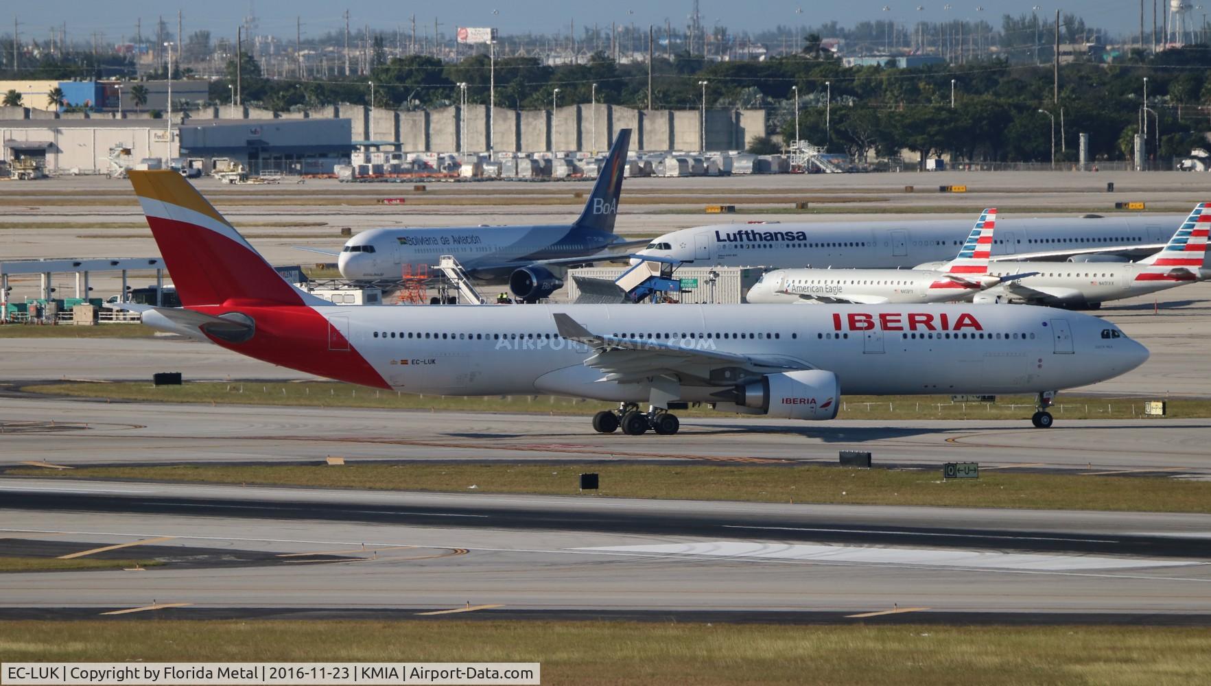EC-LUK, 2012 Airbus A330-302 C/N 1385, MIA 2016