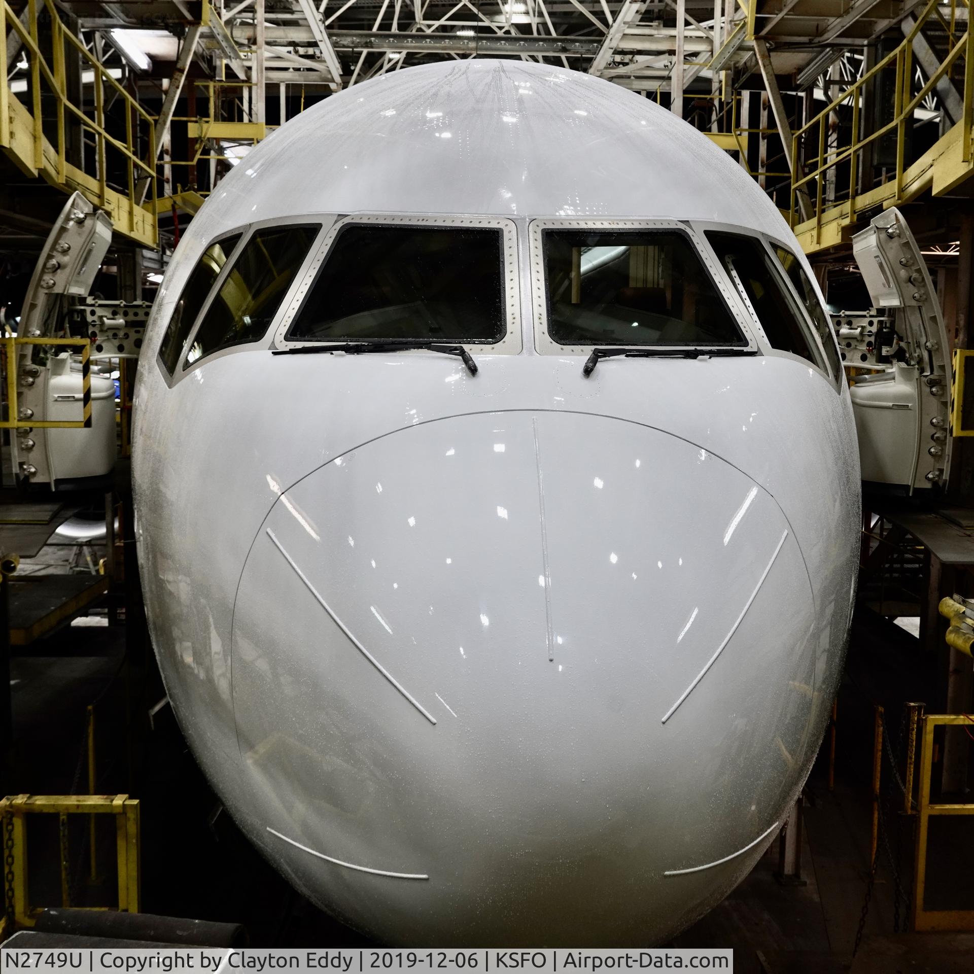 N2749U, 2019 Boeing 777-300/ER C/N 66589, SFO 2019.