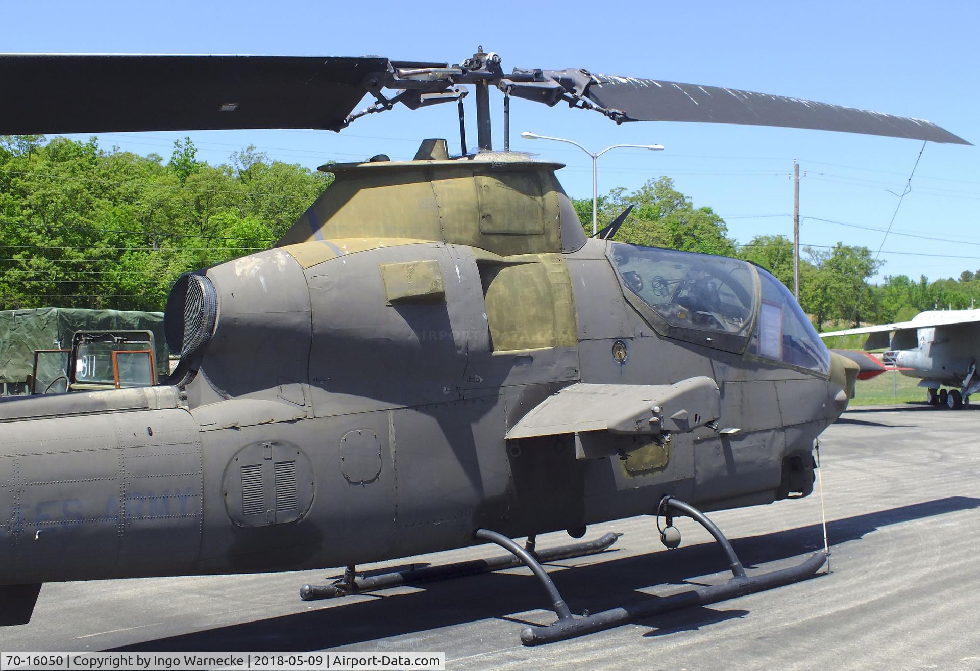 70-16050, 1970 Bell AH-1S Cobra C/N 20994, Bell AH-1S Cobra at the Arkansas Air & Military Museum, Fayetteville AR